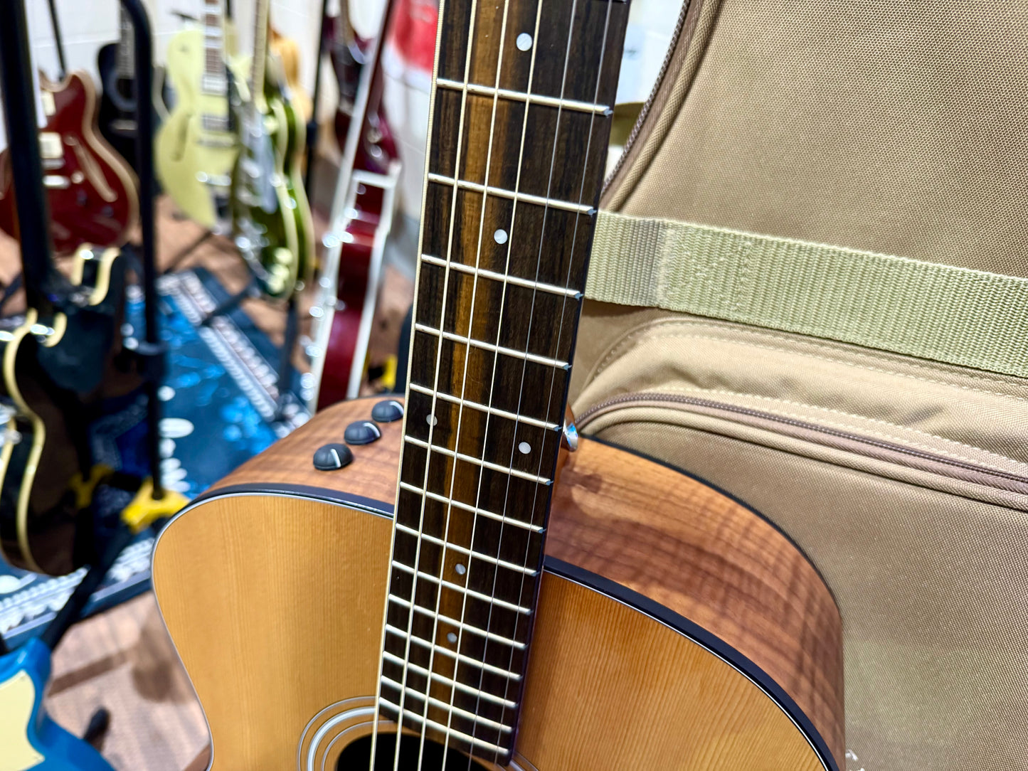 🌟2022 MINT🌟 Taylor 114e Natural Satin~Grand Auditorium Electro-Acoustic Guitar