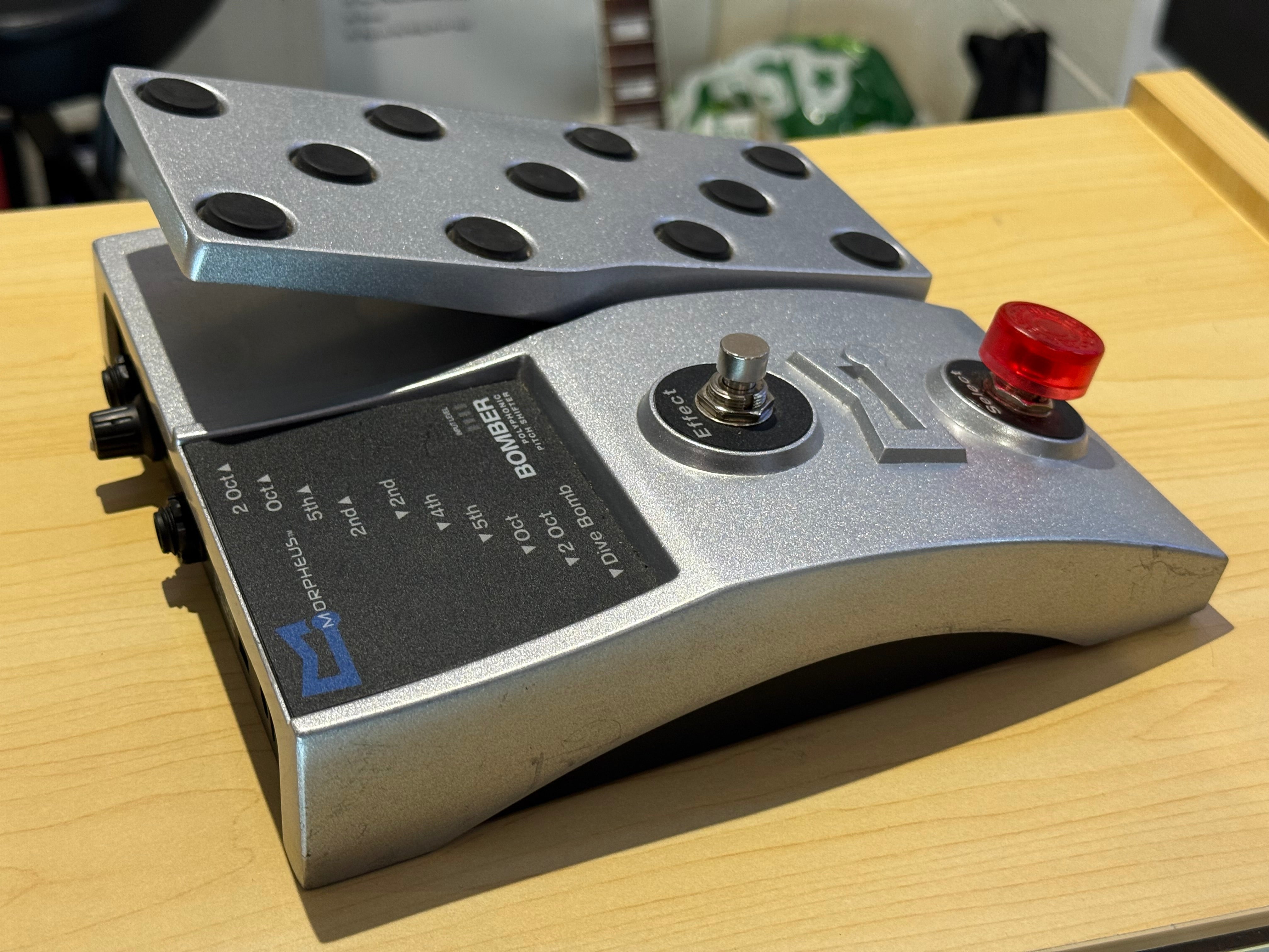 🎸RARE🎸 Morpheus Bomber Pedal~ Pitch Shifting Guitar Effects Unit~ Shifter!