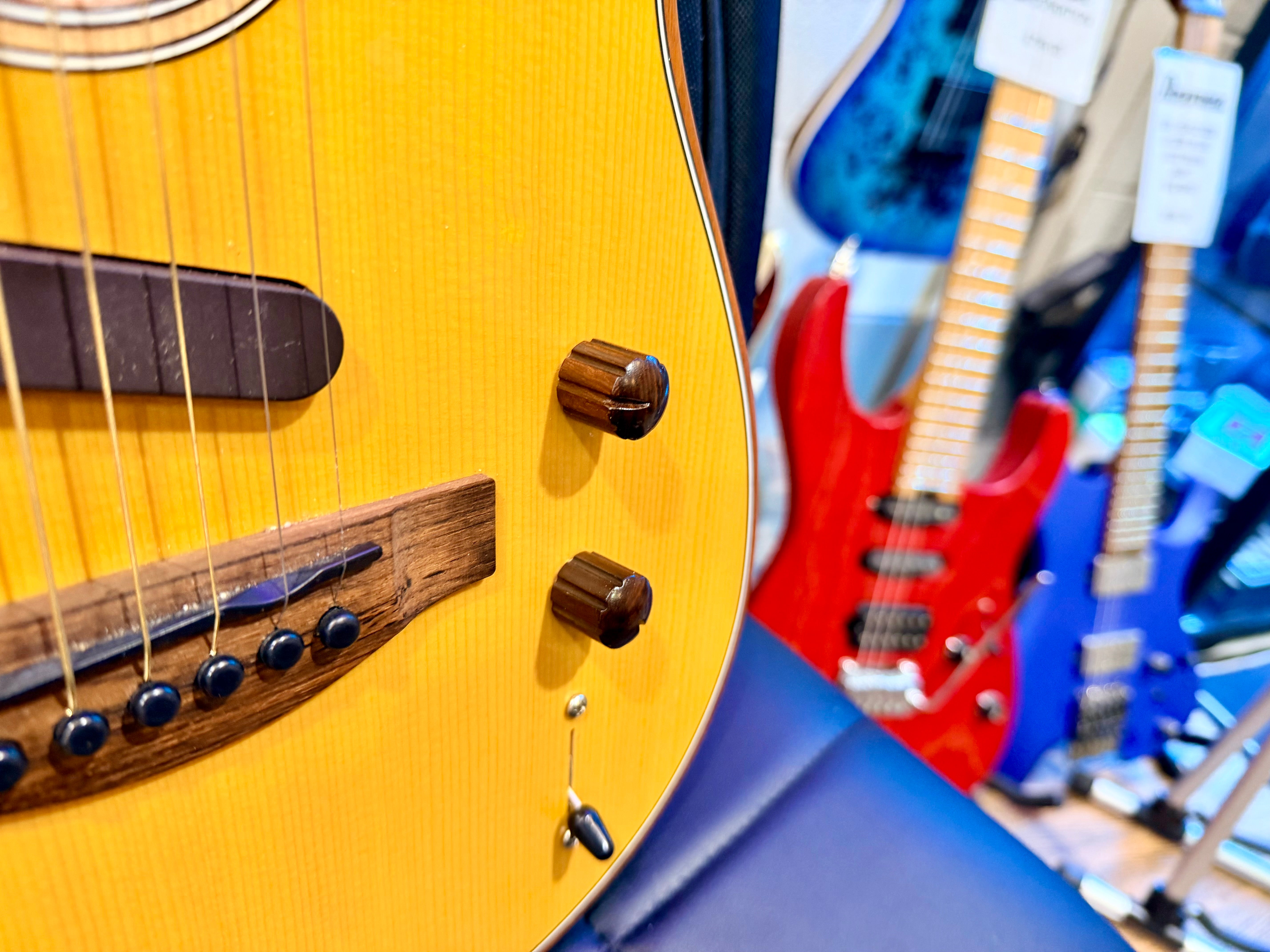 🌟2021🌟 Fender Acoustasonic Player Telecaster~ Butterscotch Aged Natural + Bag!