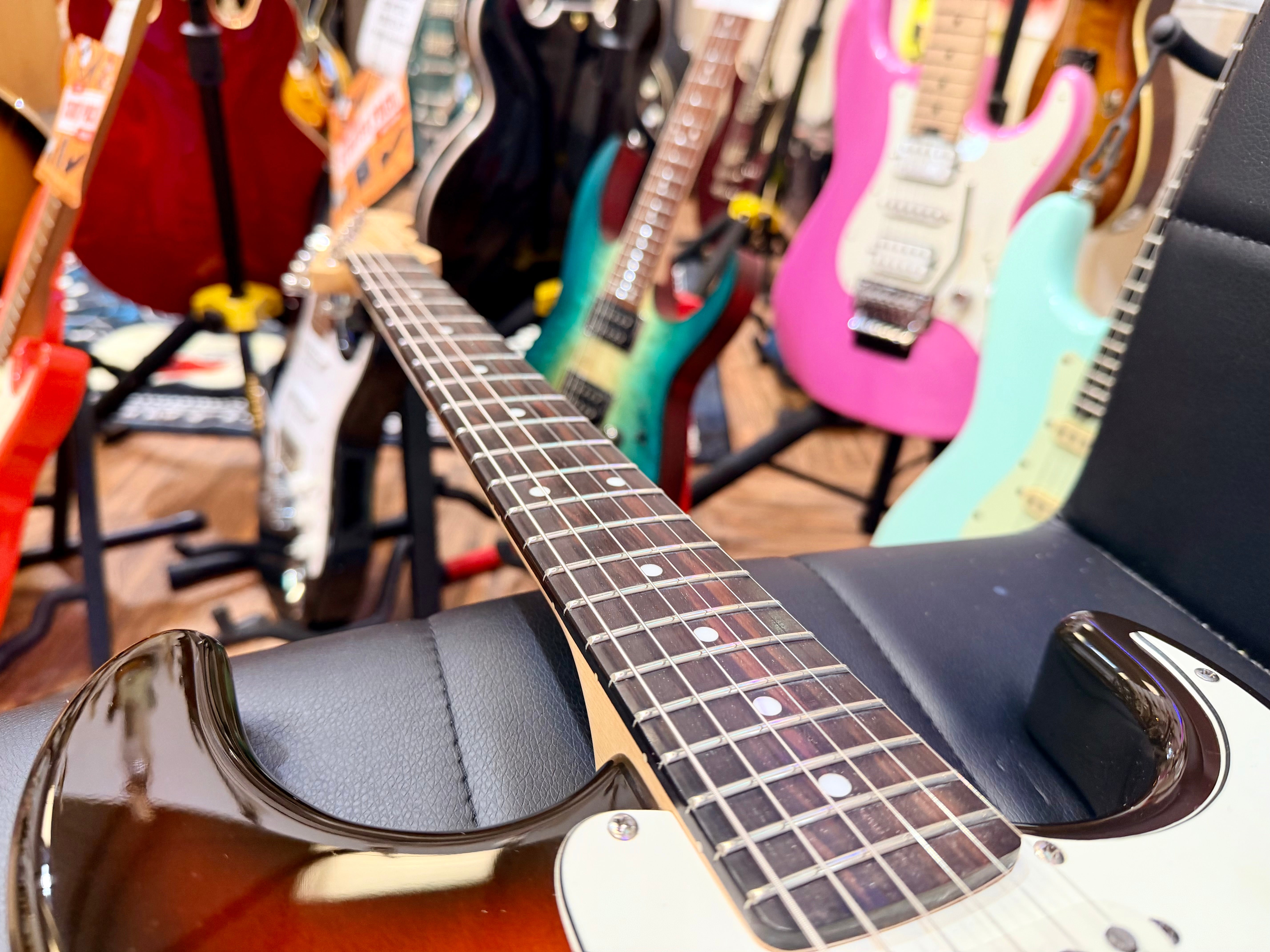 🔥UPGRADED🔥 Fret King Corona SP P90~ Black Label Classic Sunburst~ 2019 Model!