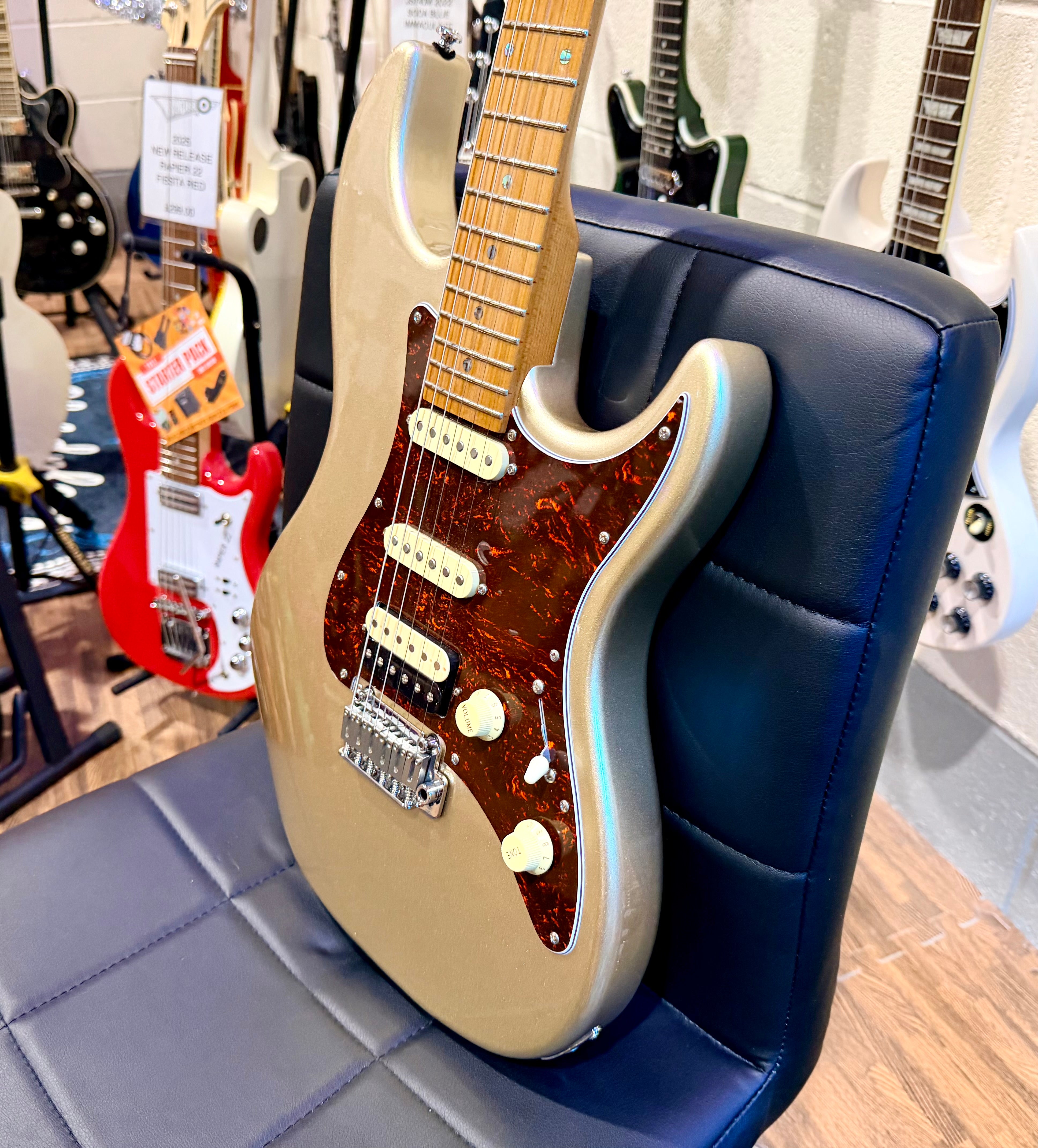 🌟EX-DEMO🌟 Sire Larry Carlton S7 Electric Guitar~ Champagne Gold~ 2025!