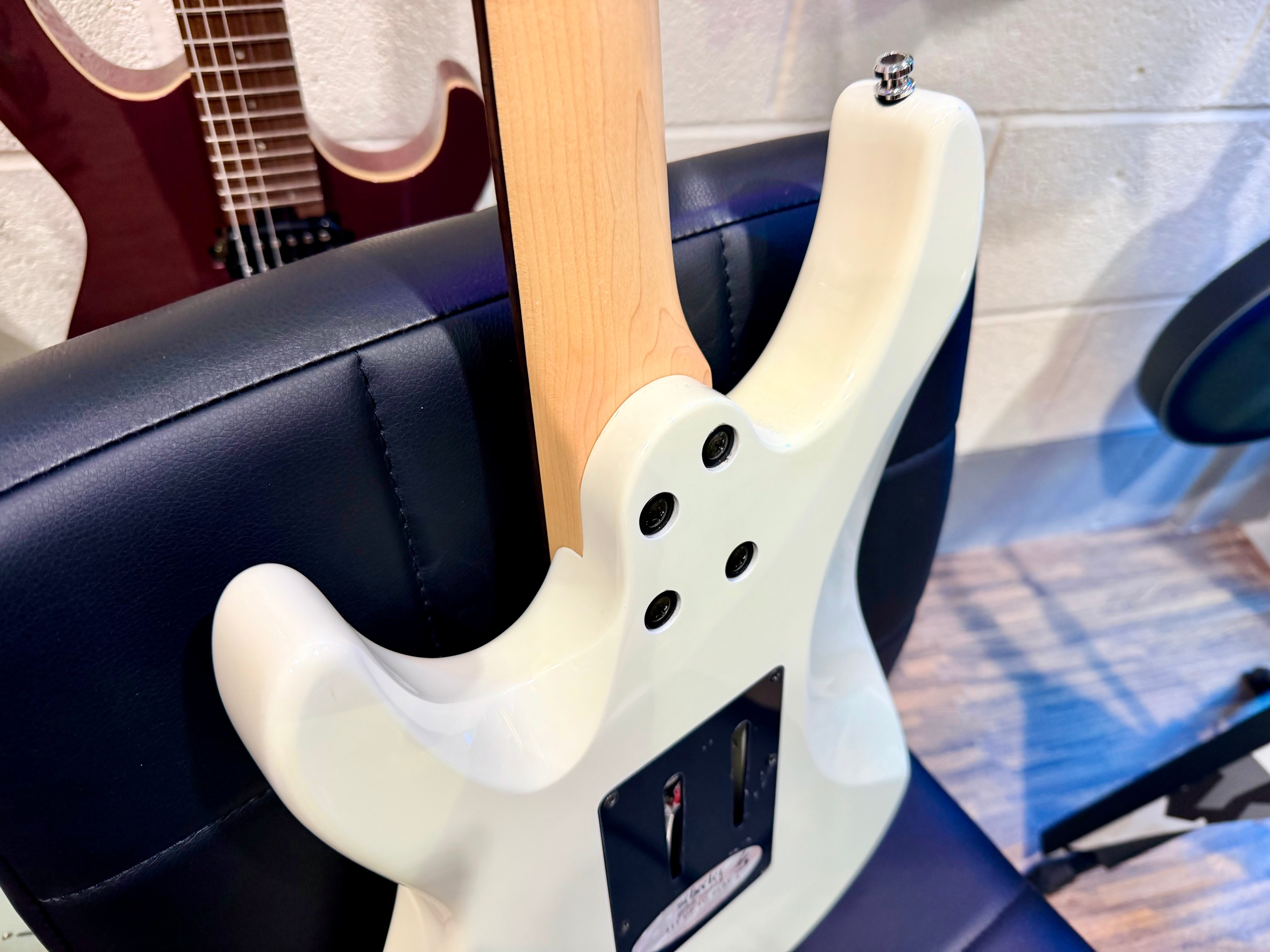 🔥2017🔥 Schecter Sun Valley Super Shredder FR~ Gloss White~ Floyd Rose!