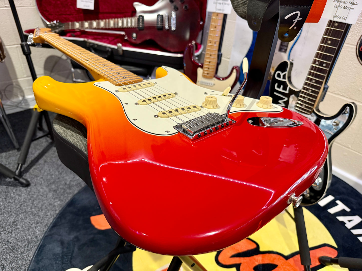 ☀️LIMITED EDITION☀️ Fender Player Plus Stratocaster ~ Tequila Sunrise~ Mexican!