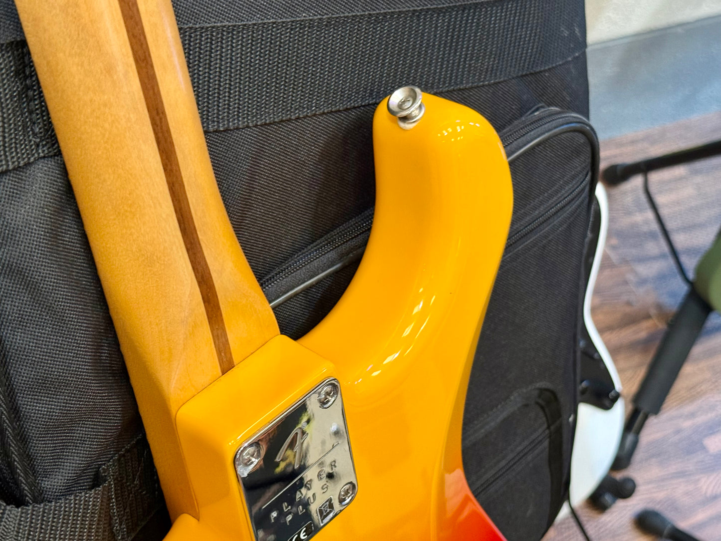 ☀️LIMITED EDITION☀️ Fender Player Plus Stratocaster ~ Tequila Sunrise~ Mexican!