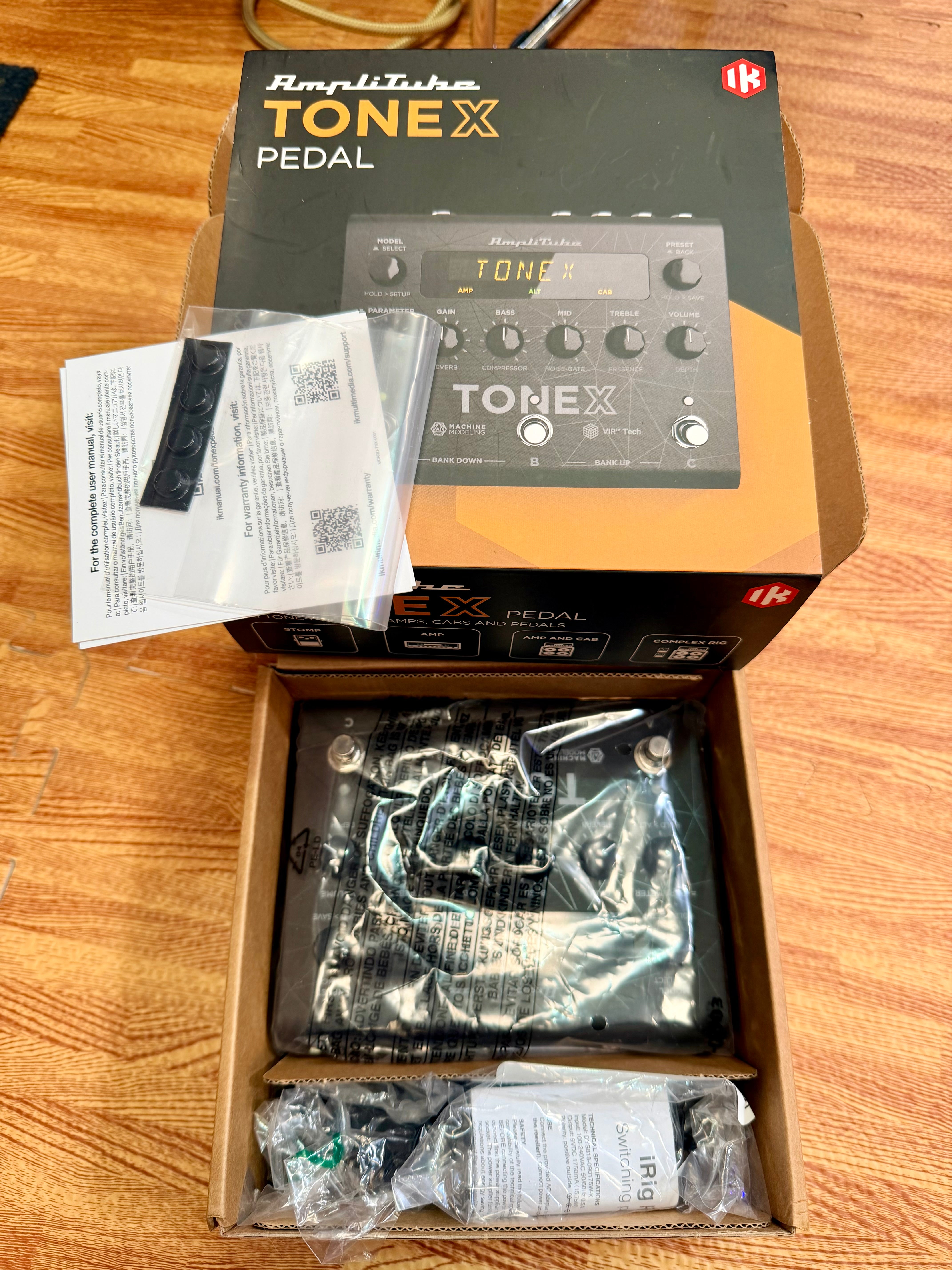 🎸Boxed🎸 IK Multimedia TONEX Pedal~ Guitar AmpliTube Machine Modelling~ AIMM!