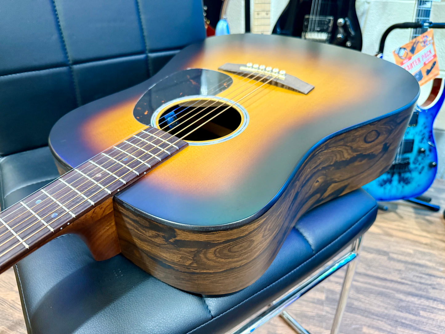 🔥MINT 2025🔥 Martin D-X2E Ziricote Burst~ Electro-Acoustic~ Dreadnought + Bag!