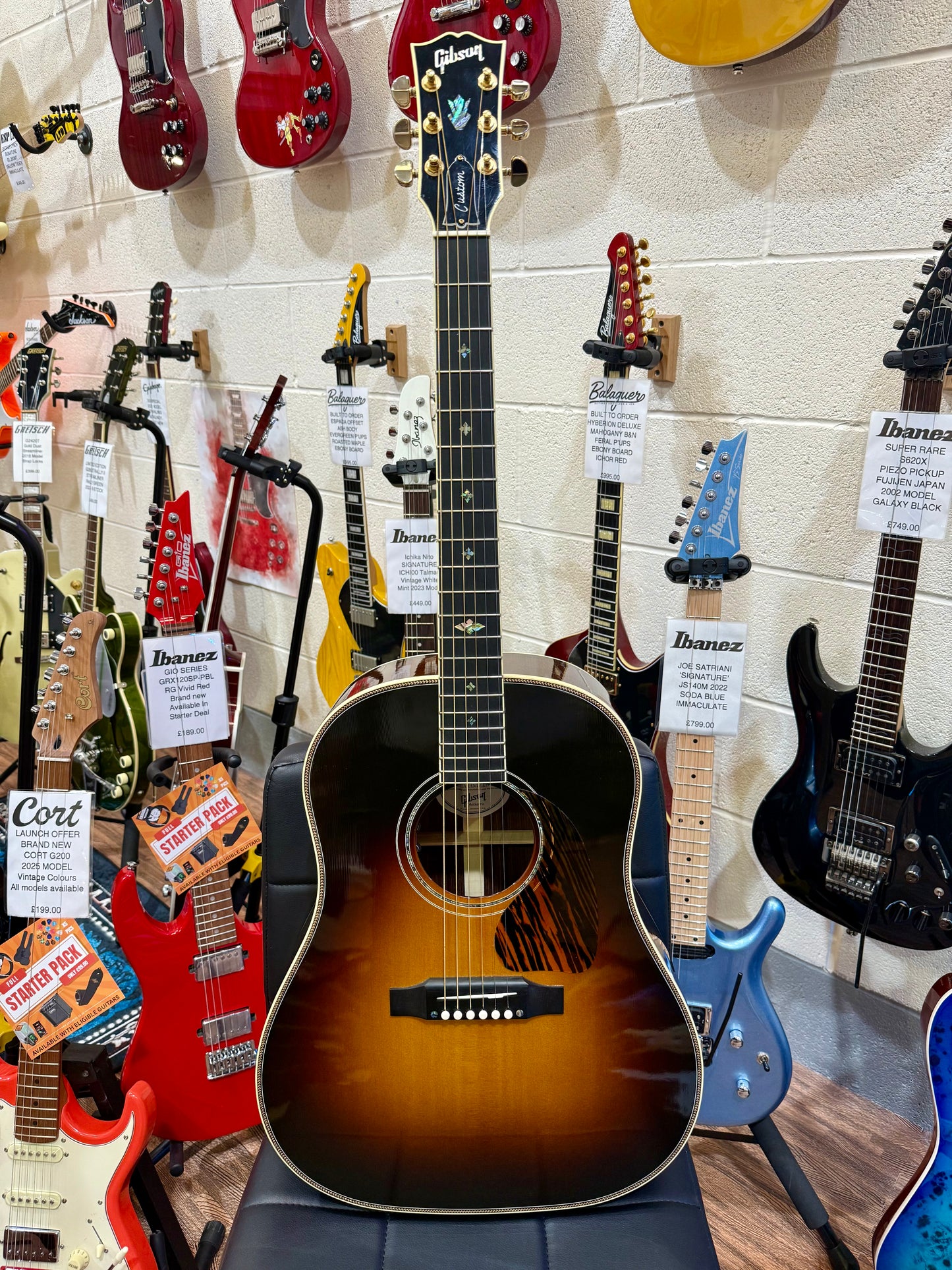 🔥2017 USA🔥 Gibson J45 Custom Electro Acoustic Guitar~ Hard Case~ REPAIRED!