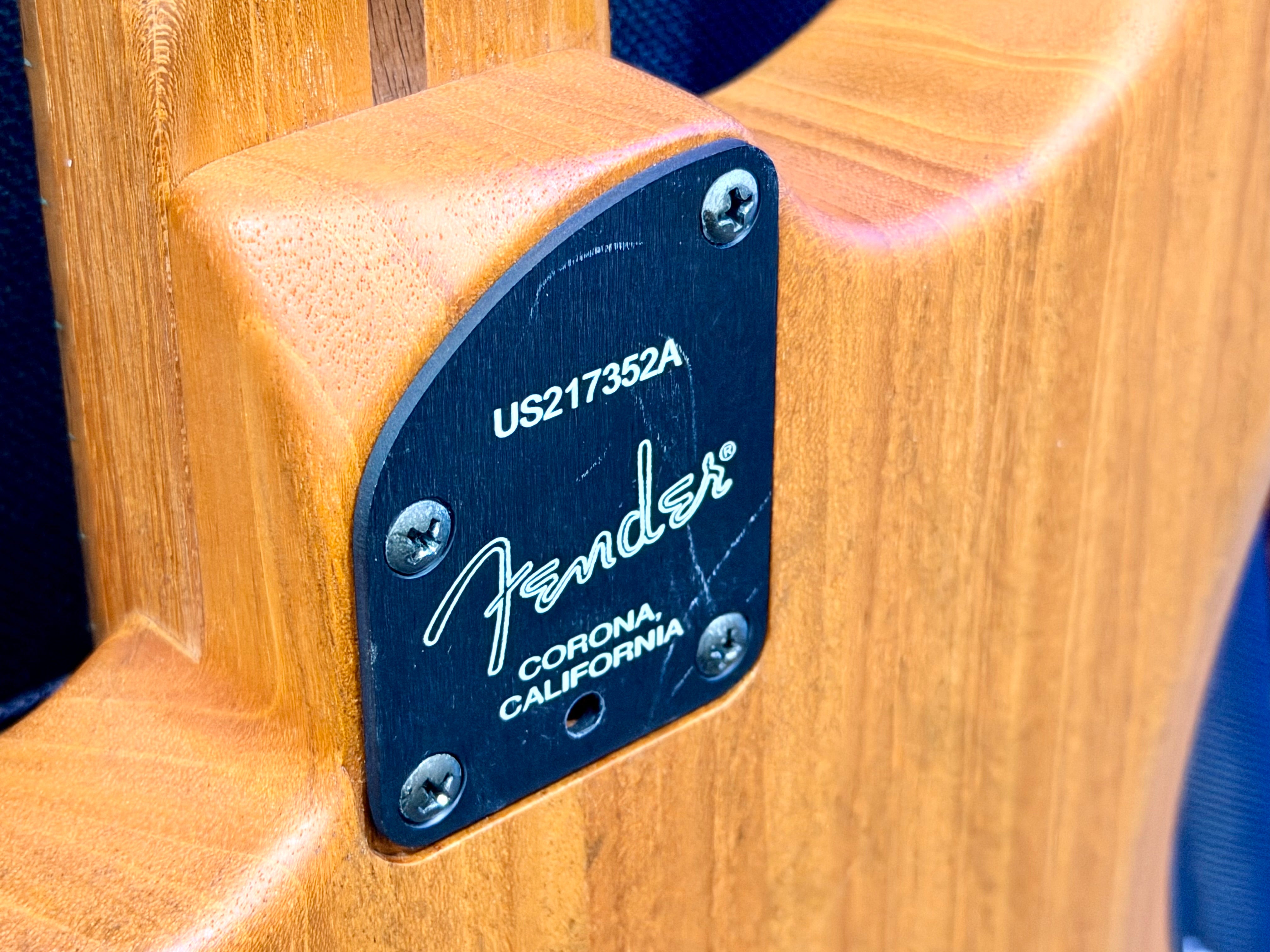 🇺🇸2021🇺🇸 Fender American Acoustasonic Stratocaster~ Natural Finish + Gig Bag