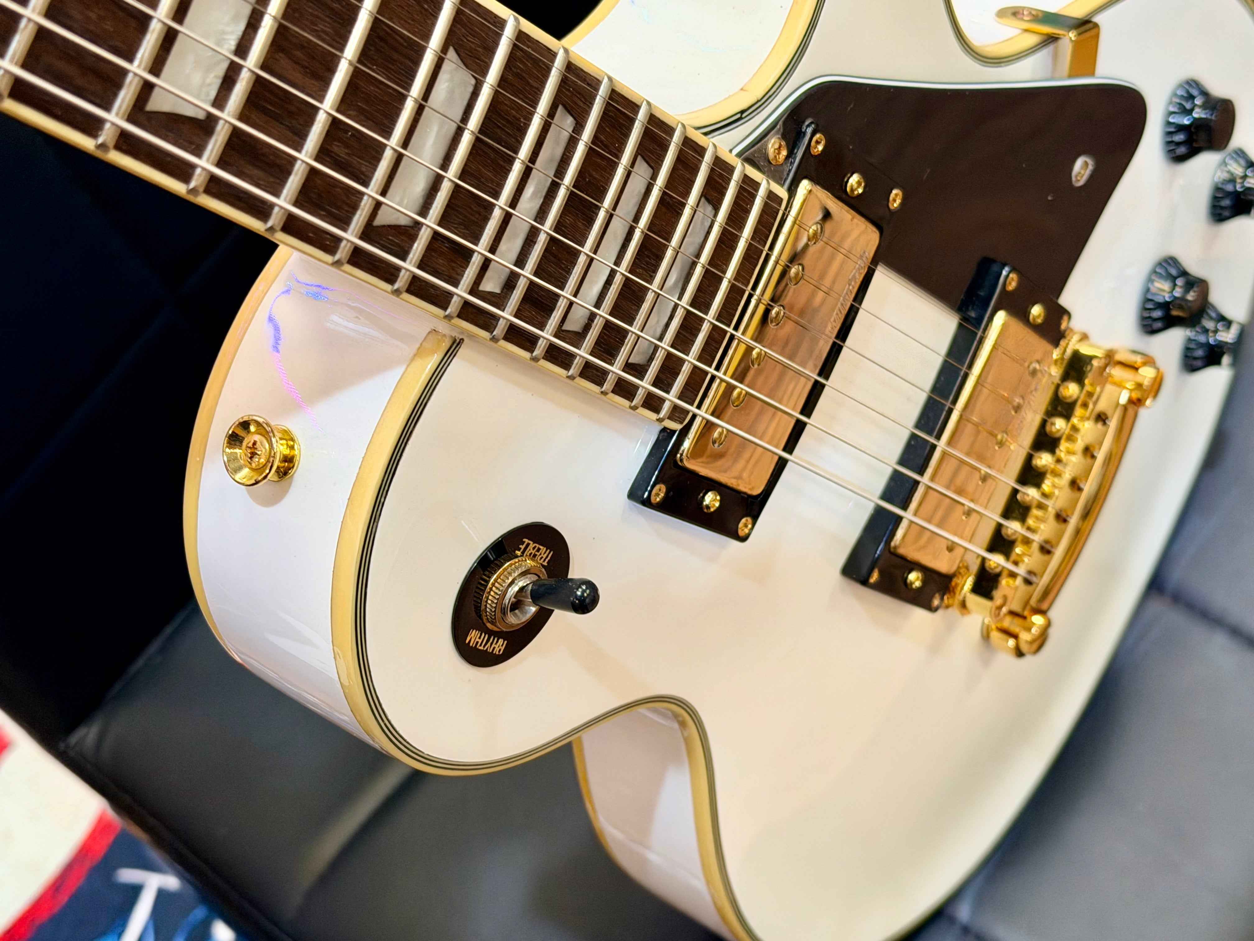 🔥B-STOCK🔥 Vintage V100 ReIssued Electric Guitar – Arctic White Les Paul V100AW