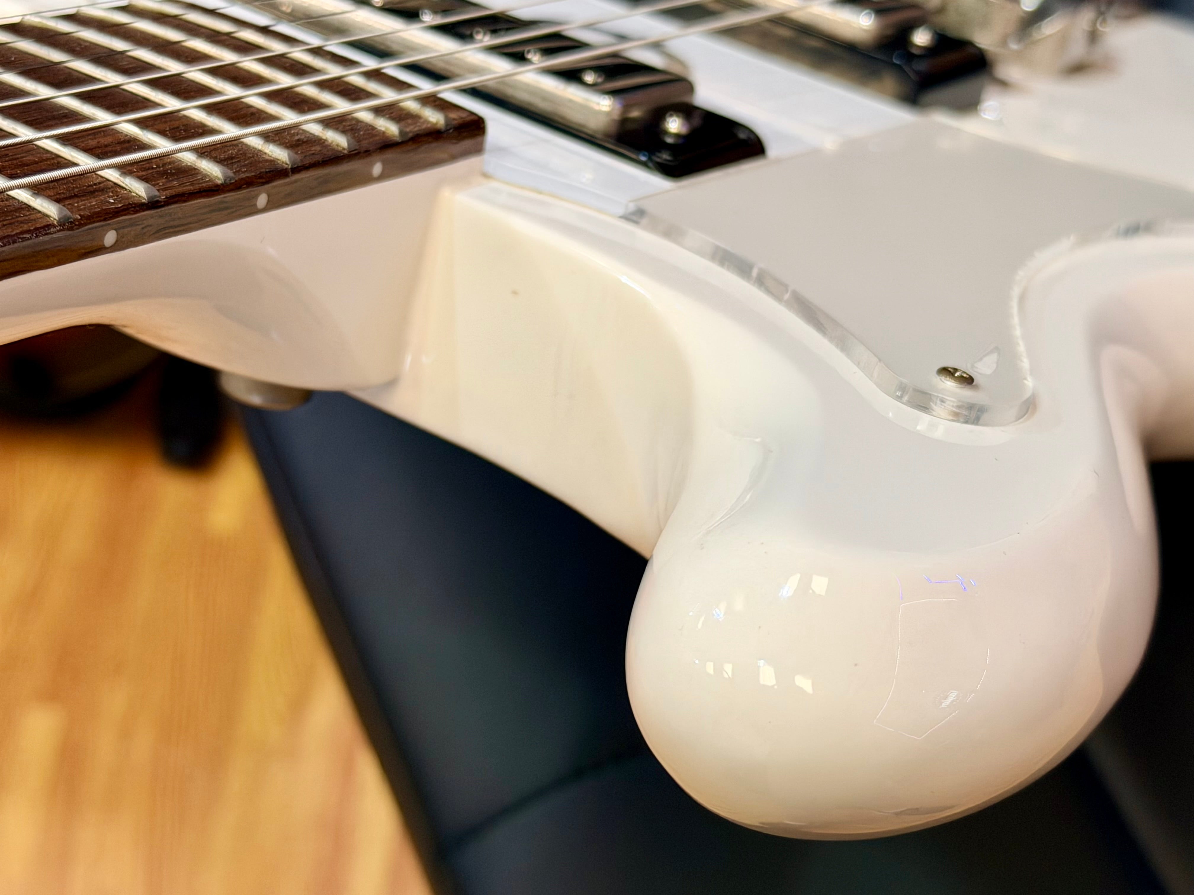 ✨2024✨ Epiphone Crestwood Custom Tremotone Polaris White~ Mini Humbuckers!