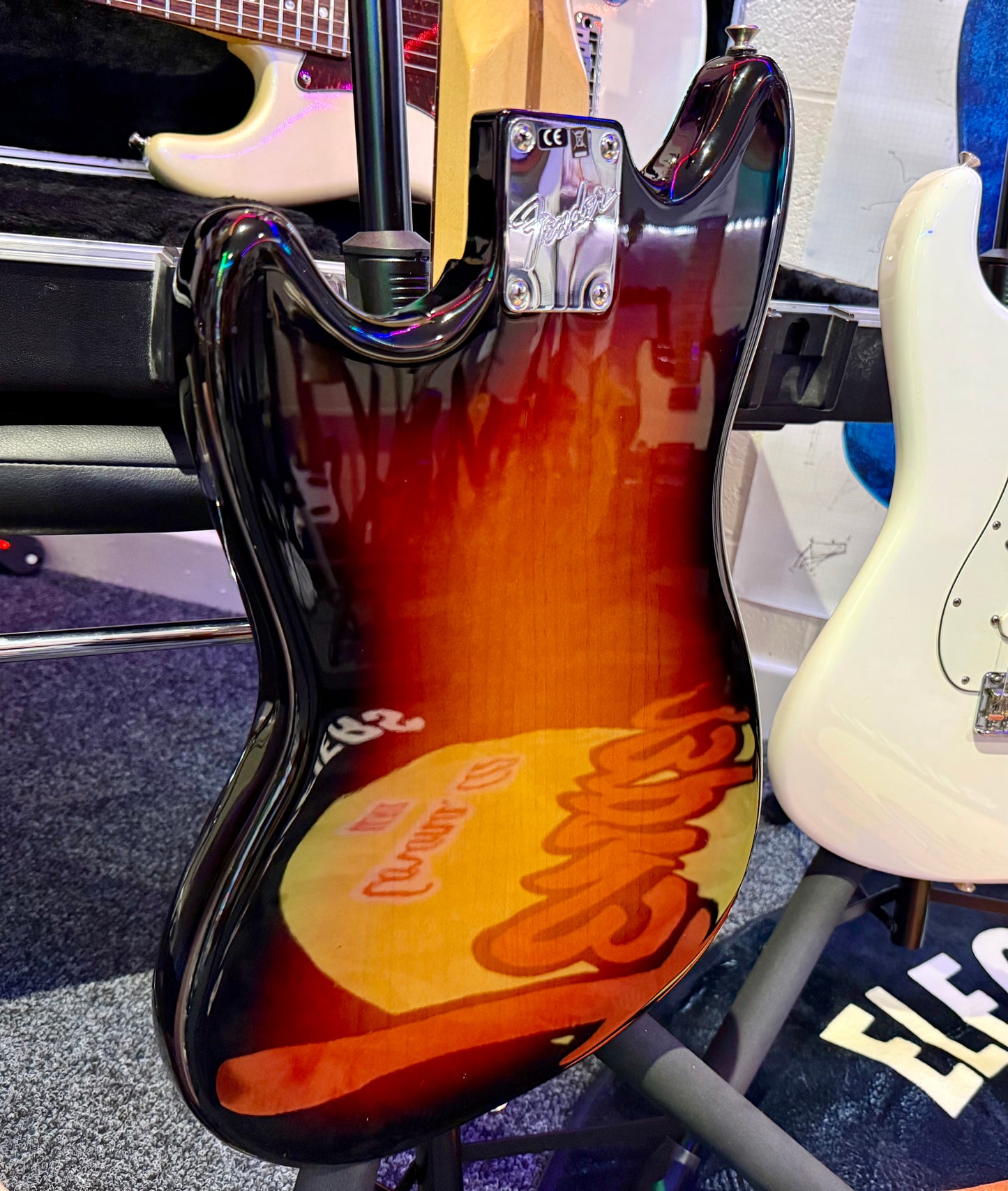🔥2018 USA🔥 Fender American Performer Mustang~ 3-Color Sunburst~ Case & Docs!