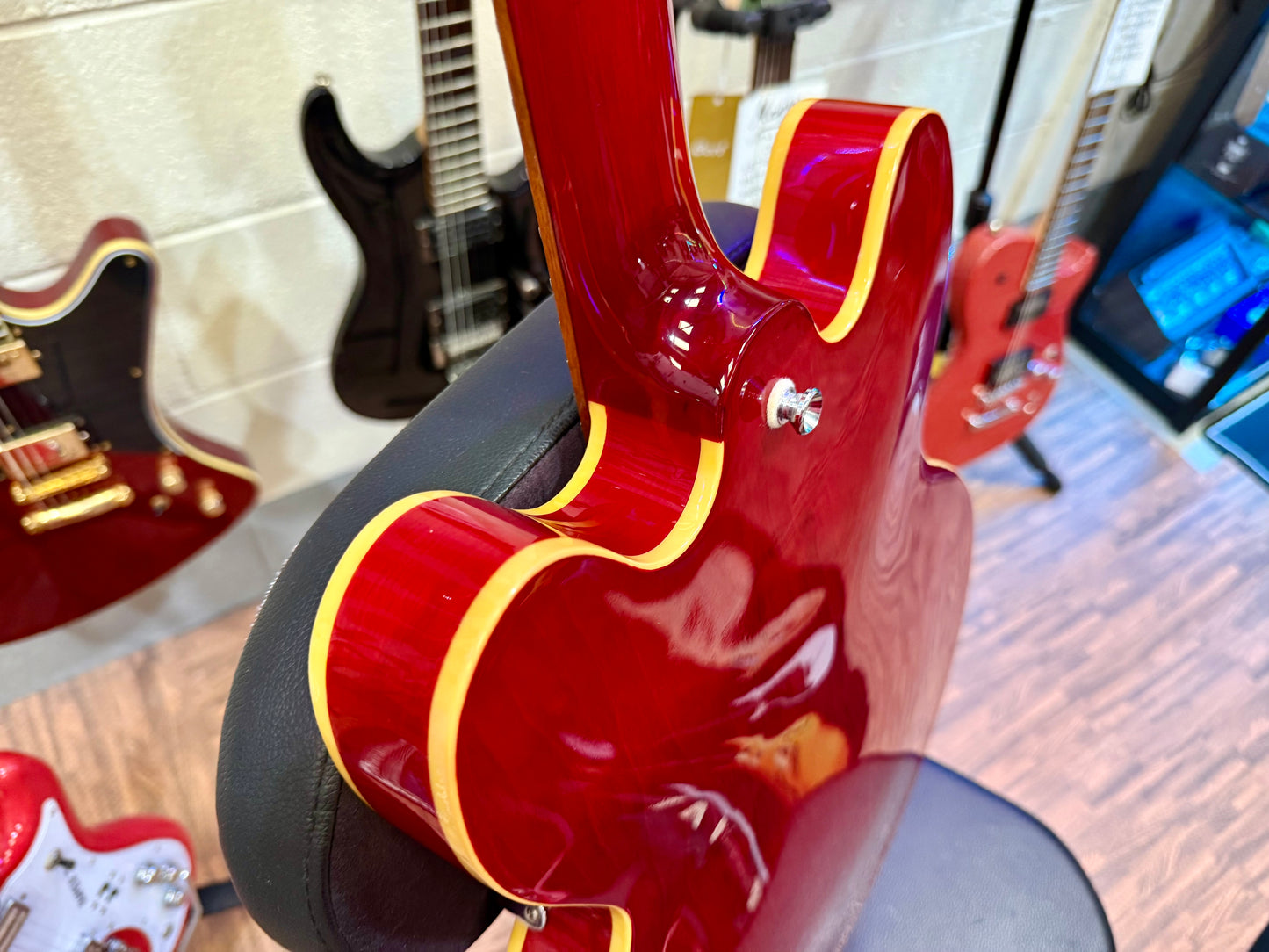 🎸LOVELY🎸 Tanglewood TH-502 CH~ Semi-Hollow Electric Guitar~ Cherry Red!