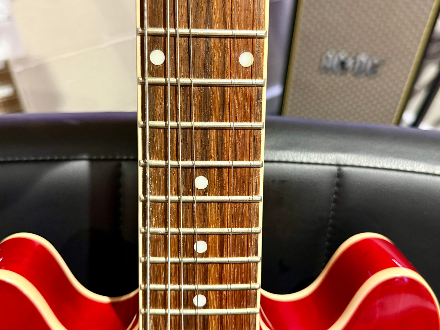 π2012 π Epiphone Dot ES-339 Semi-Hollow Electric Guitar~ Cherry Red~ Lovely!