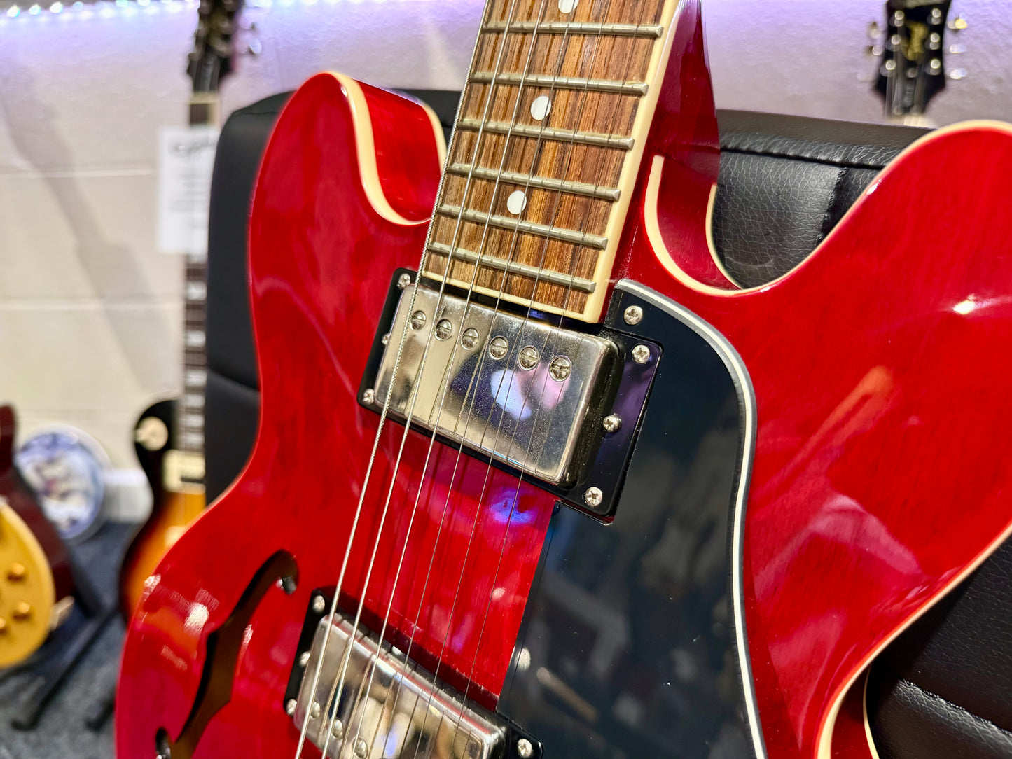 π2012 π Epiphone Dot ES-339 Semi-Hollow Electric Guitar~ Cherry Red~ Lovely!