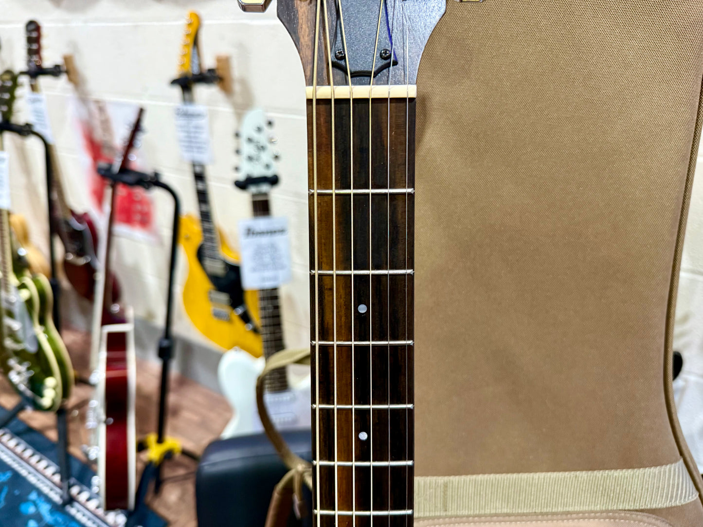 🌟2022 MINT🌟 Taylor 114e Natural Satin~Grand Auditorium Electro-Acoustic Guitar
