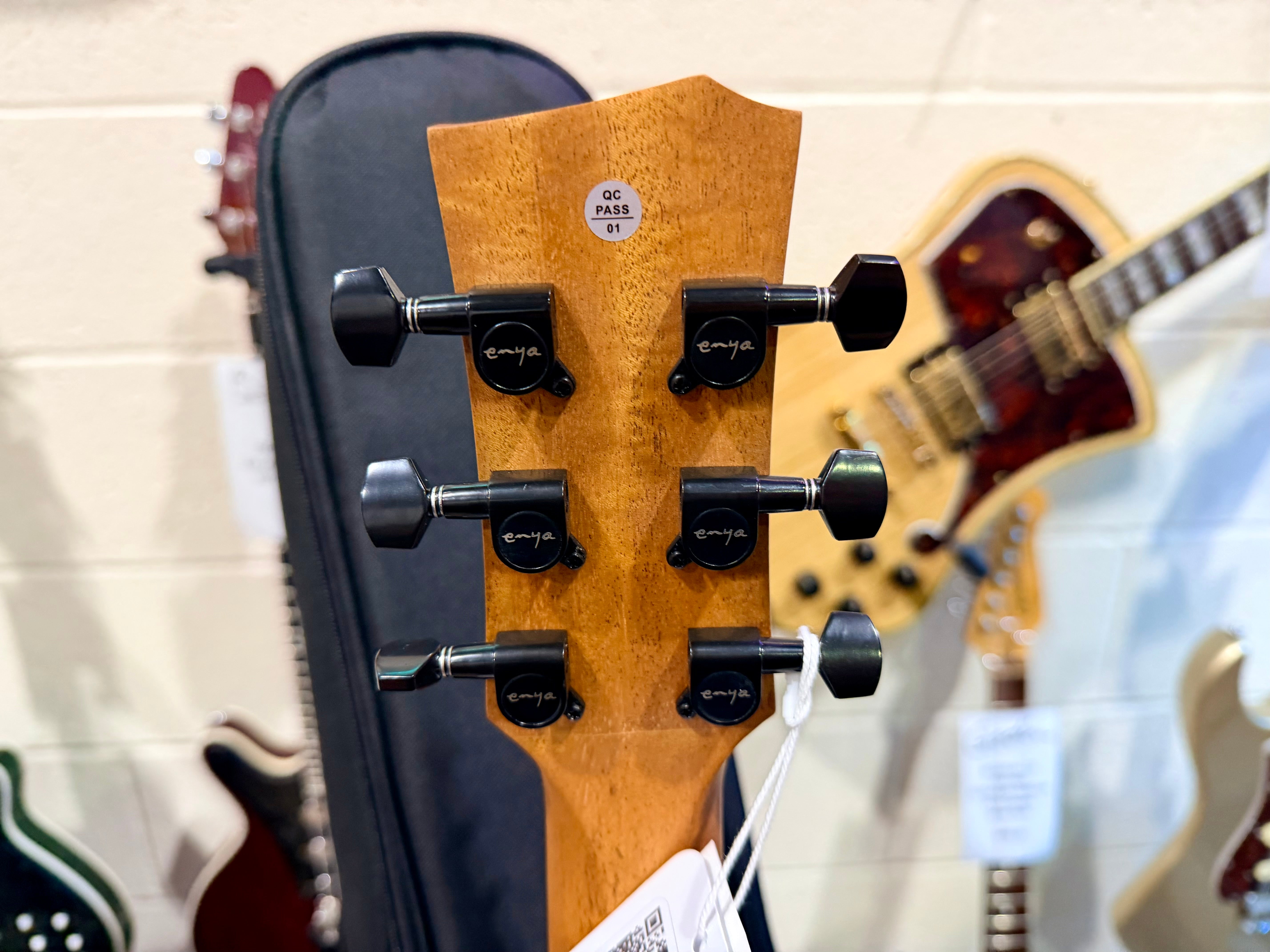 🔥NEW🔥 Enya EB-X1 EQ Pro 1/2 Sized Electro-Acoustic Travel Guitar~ Smart Pickup