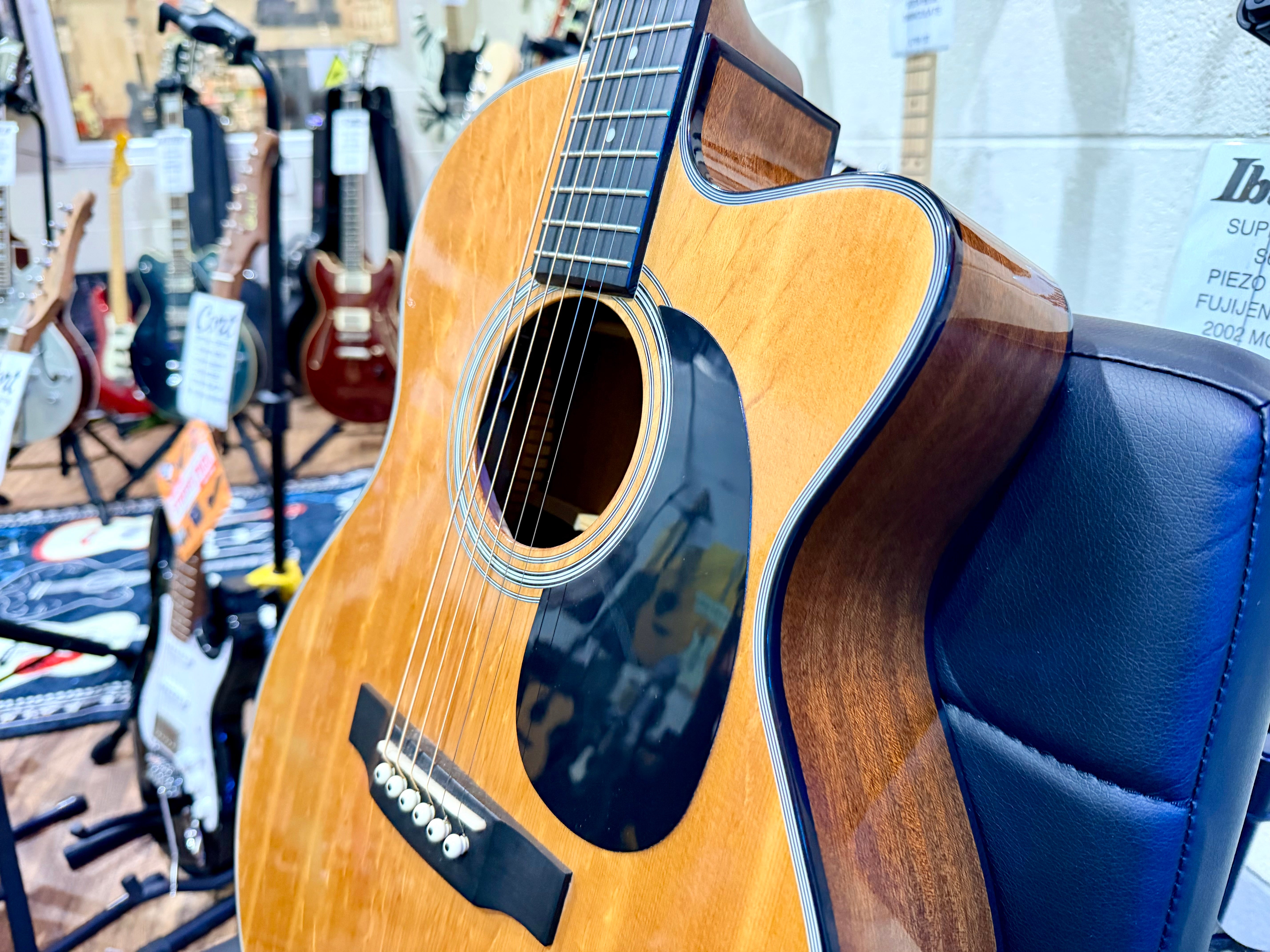 🎸2020🎸 Sigma 000MC-1STE+ Electro Acoustic Guitar~ Fishman Electrics~ Cutaway!