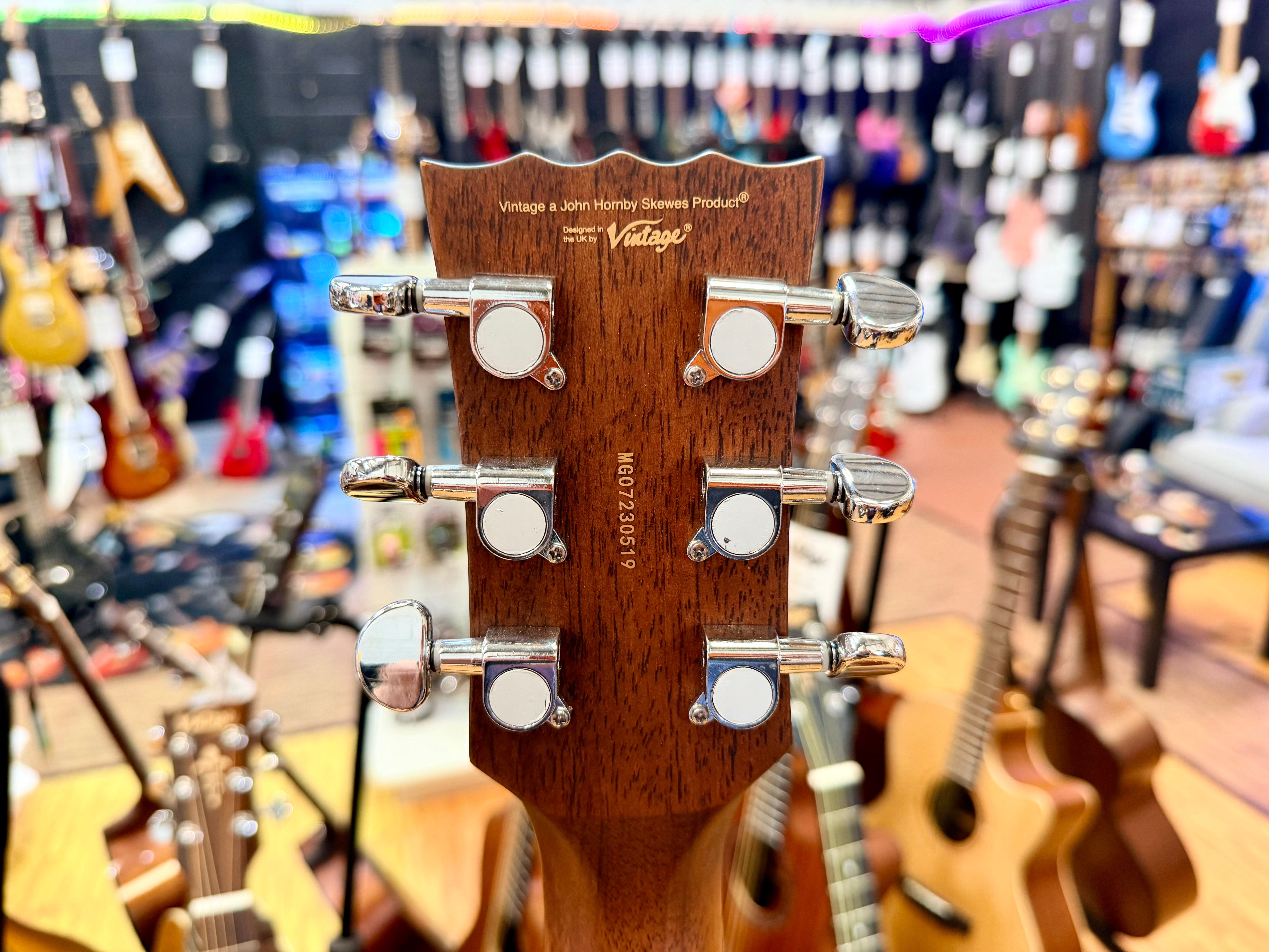 ⚡️NEW⚡️ Vintage VE1800AQ Stage Series Parlour Electro Acoustic Guitar~ Antiqued!