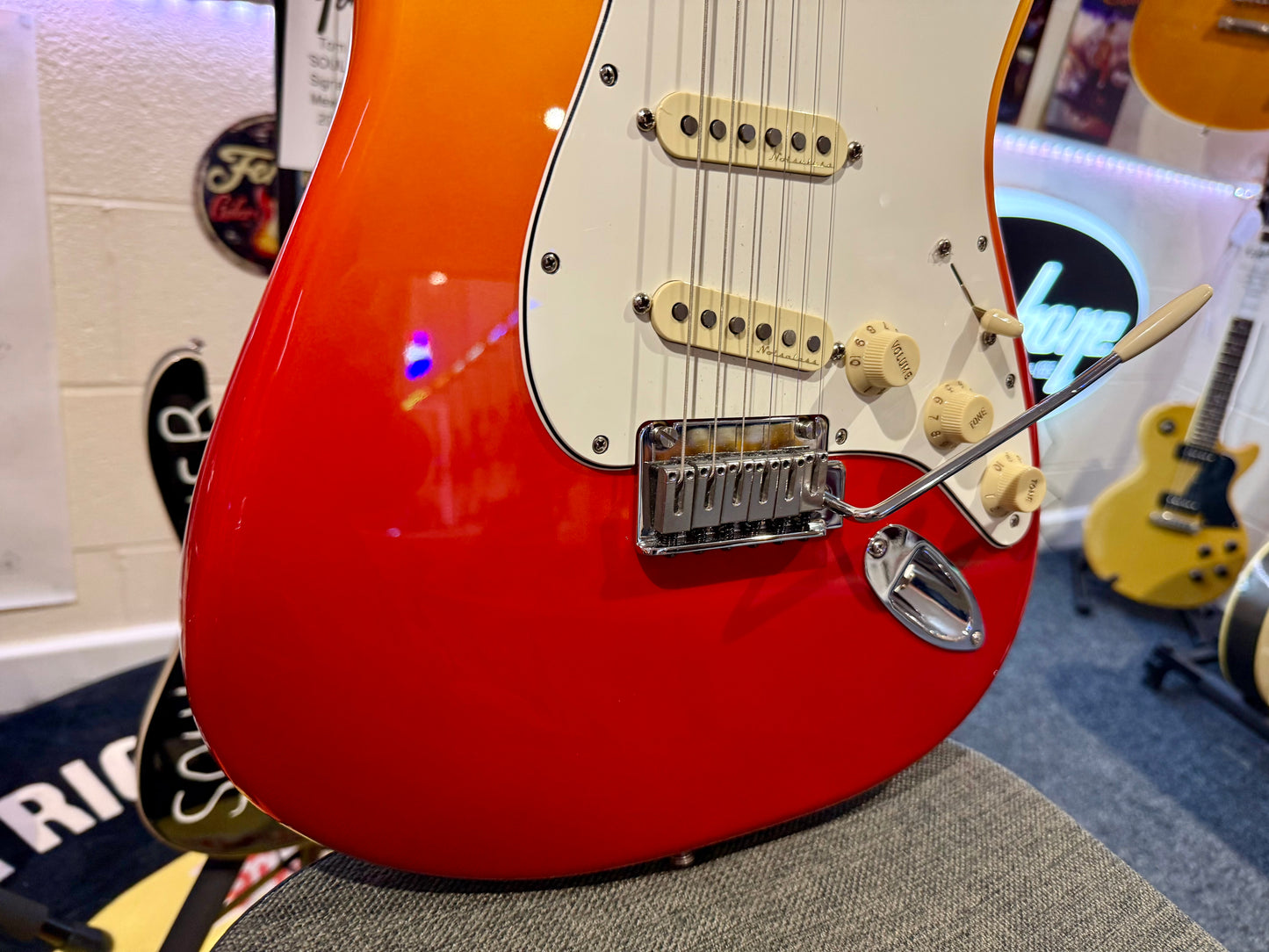 ☀️LIMITED EDITION☀️ Fender Player Plus Stratocaster ~ Tequila Sunrise~ Mexican!
