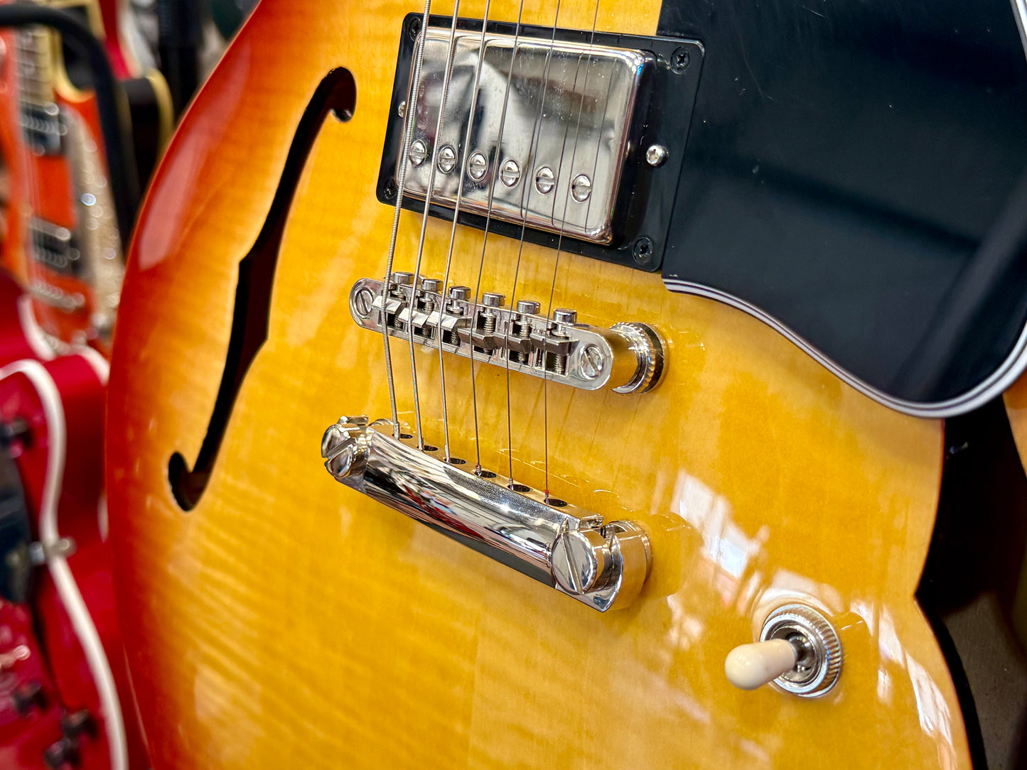 🌟2024 MINT🌟 Epiphone ES-335 Figured~ Raspberry Tea Burst~ Inspired By Gibson!