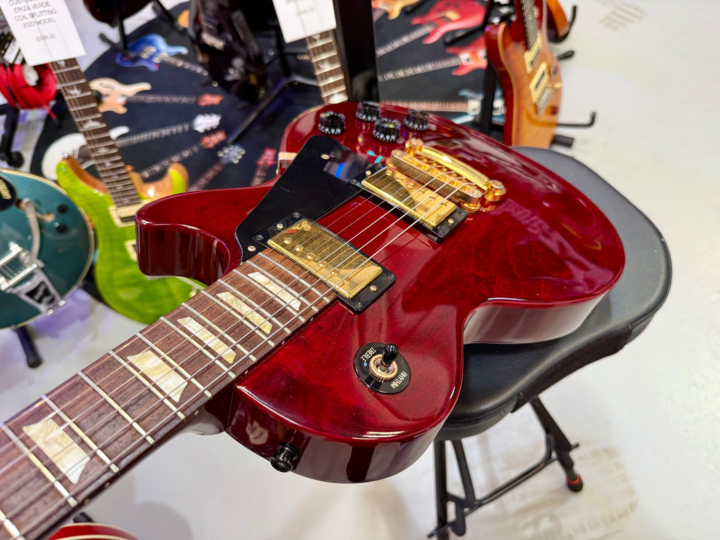 🌟2007 USA🌟 Gibson Les Paul Studio~ Wine Red~ Gold Hardware~ Hard Case~STUNNING