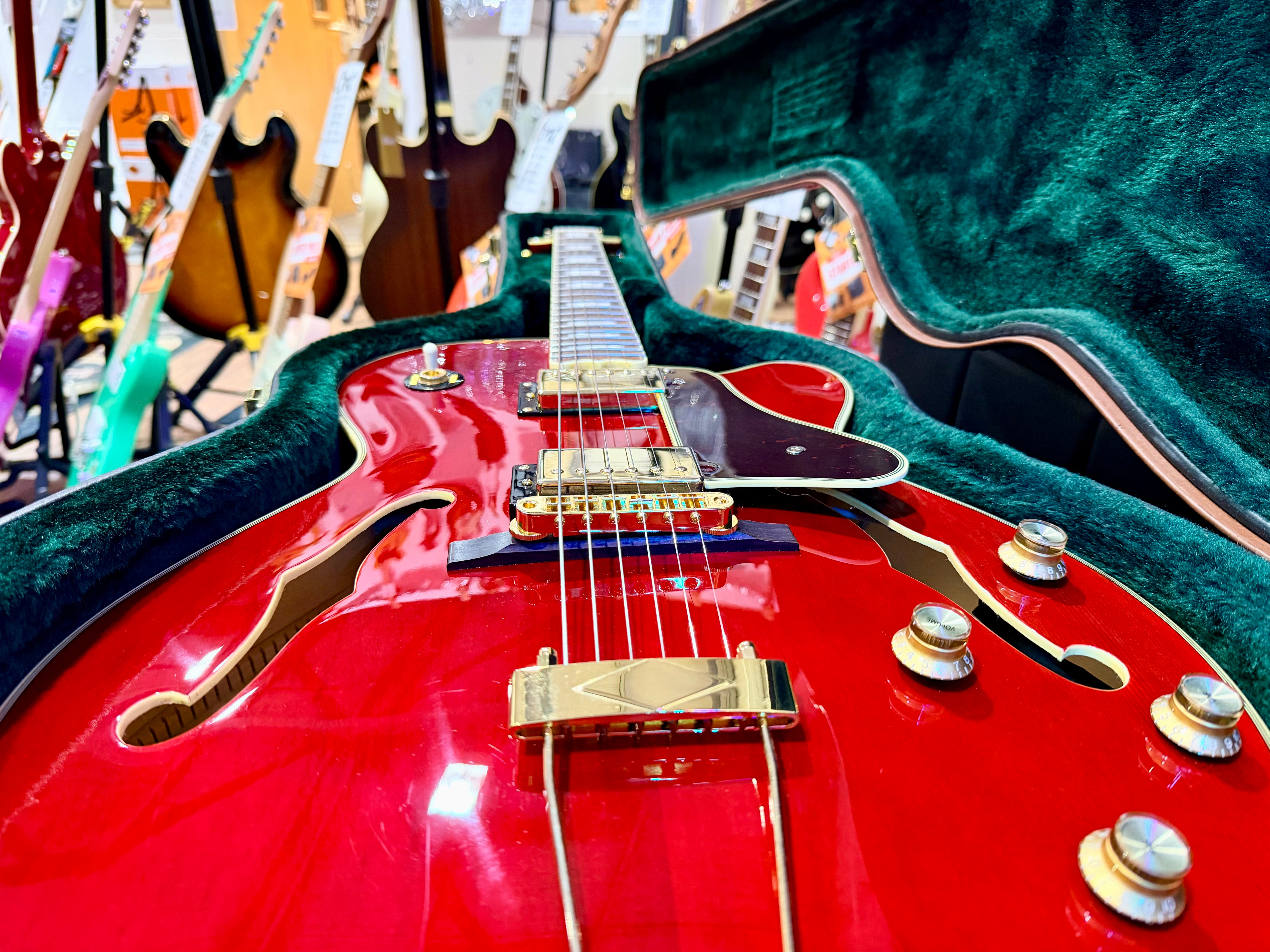 🔥MINT 2019🔥 Epiphone Joe Pass Emperor II Pro~ Rare Wine Red Hollowbody + Hard Case