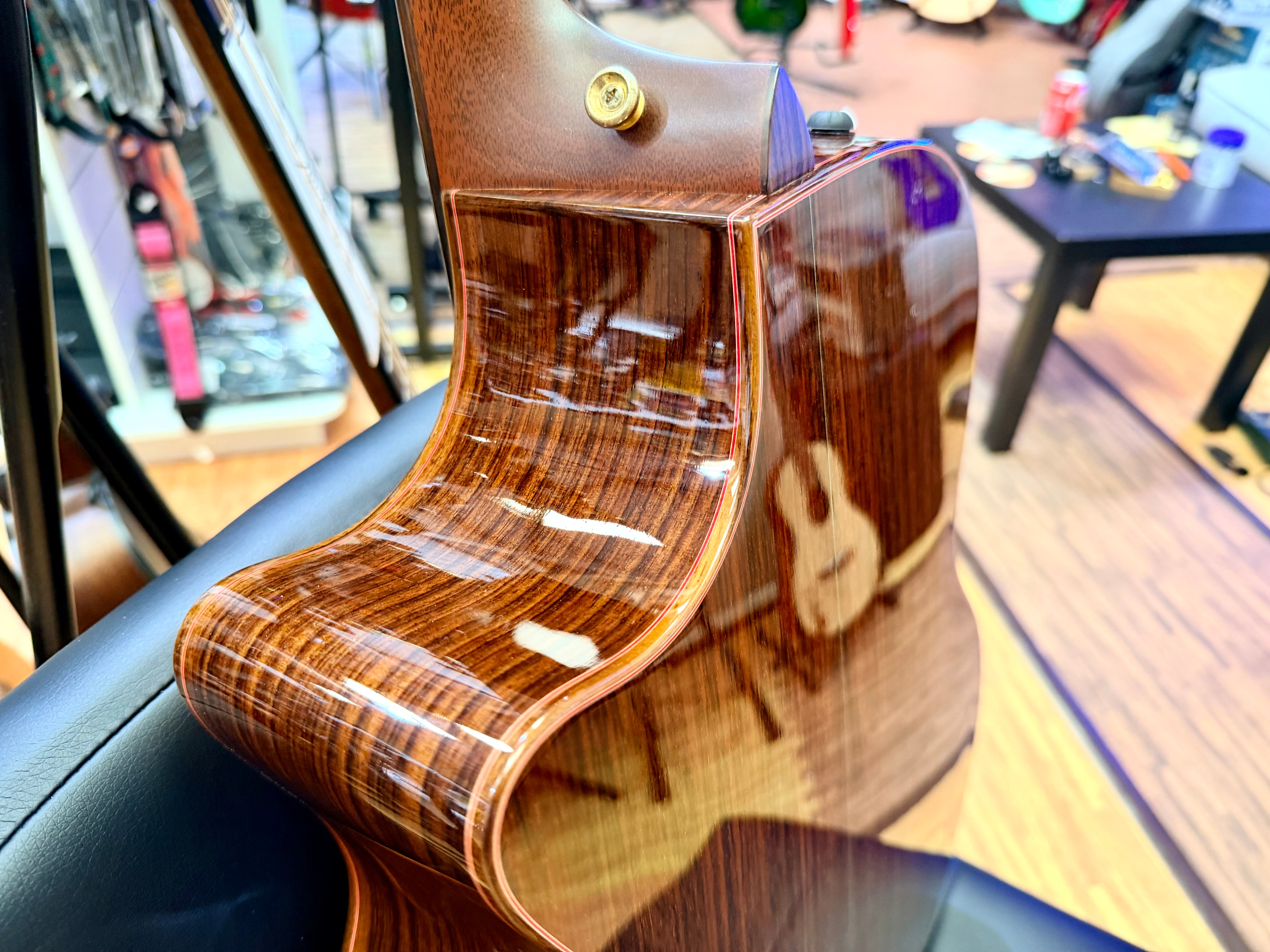 ✨BEAUTIFUL✨ 2011 Taylor 914ce Grand Auditorium~ Cindy Inlay~ Electro Acoustic!