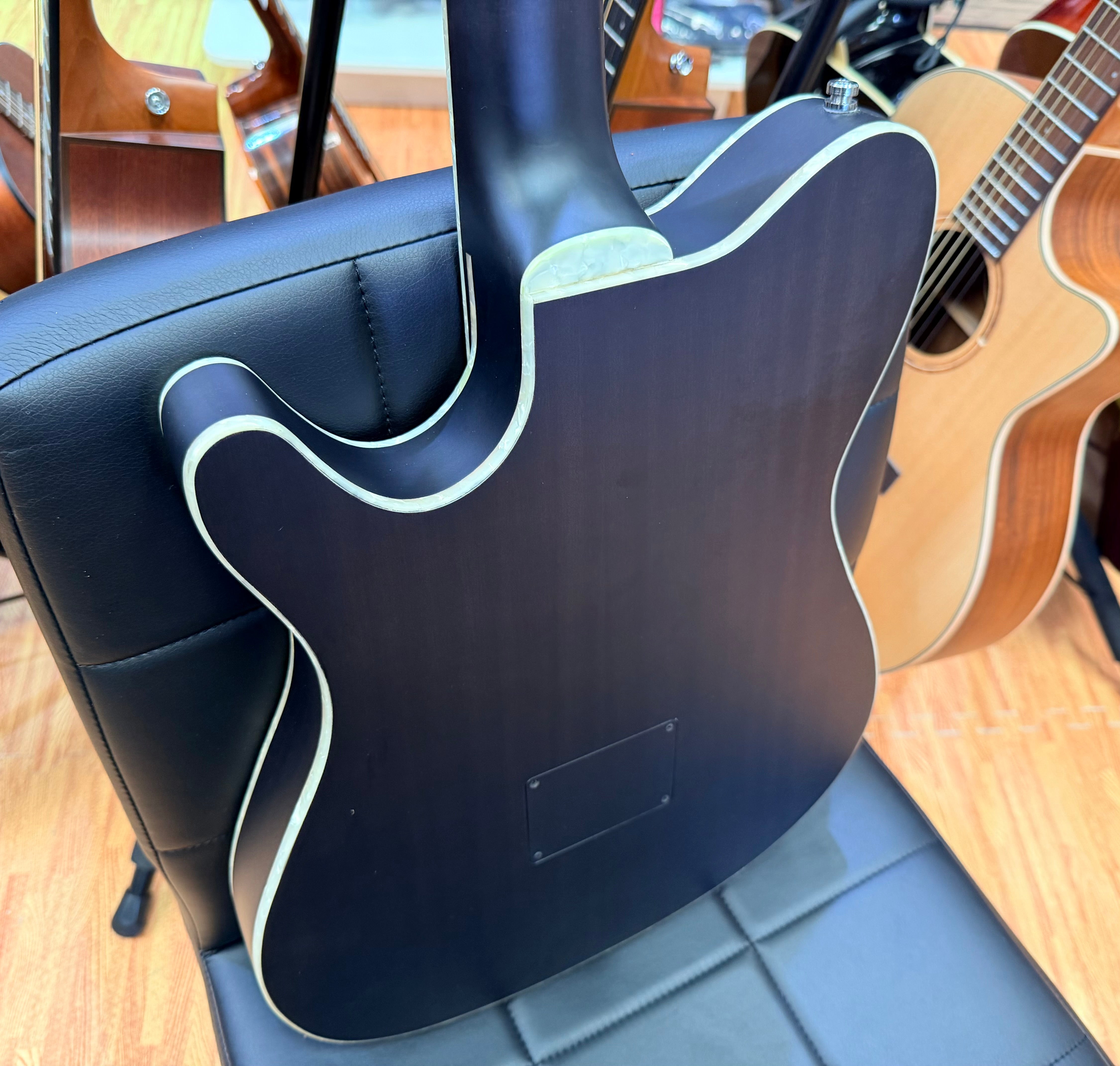 🔥MINT🔥 Ibanez TOD10N Tim Henson Signature Electro Acoustic Nylon~ Black!