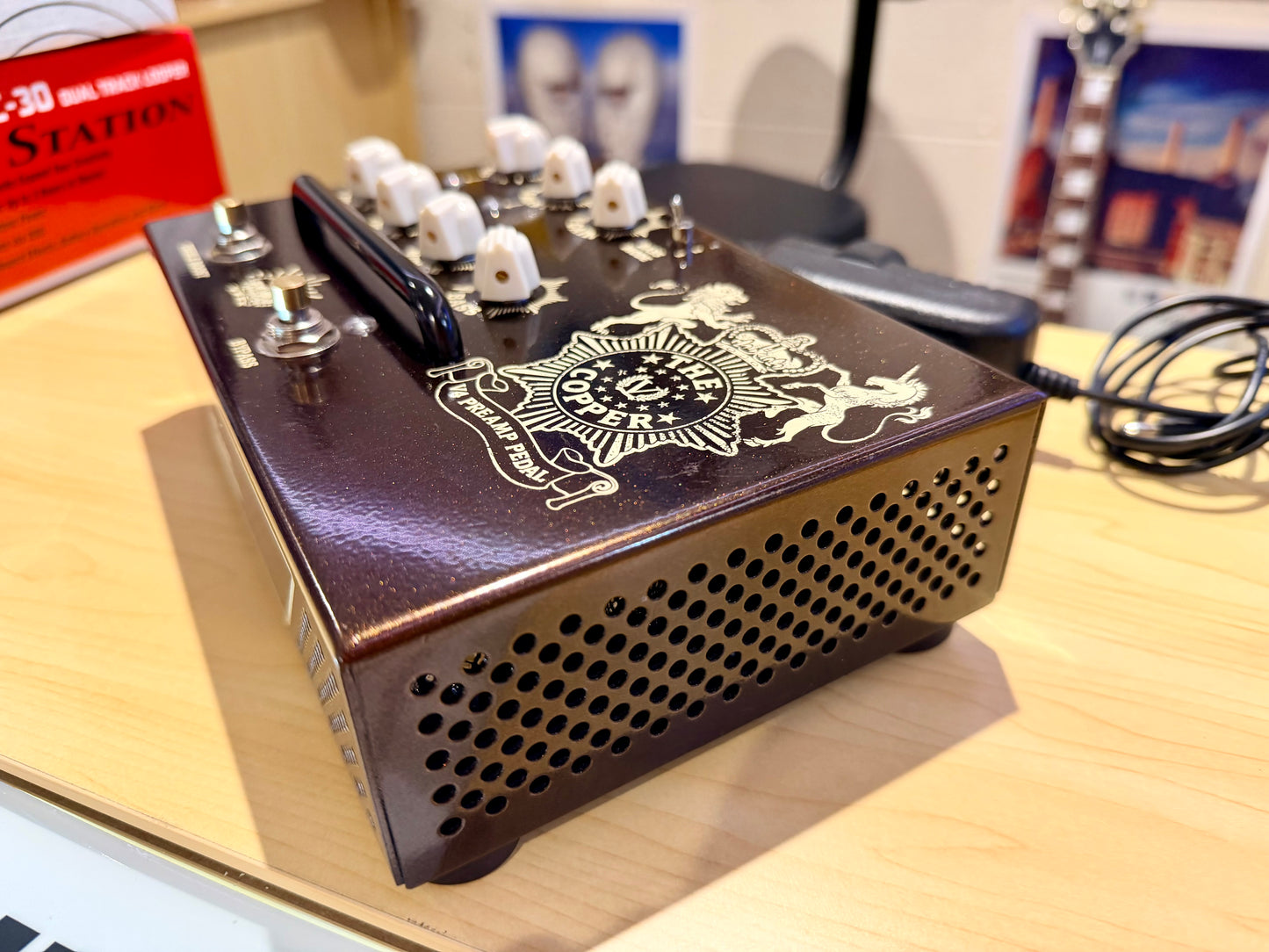 🎸 Victory Amps V4 The Copper Preamp Pedal~ Valve Guitar Amp Pedal 🎸