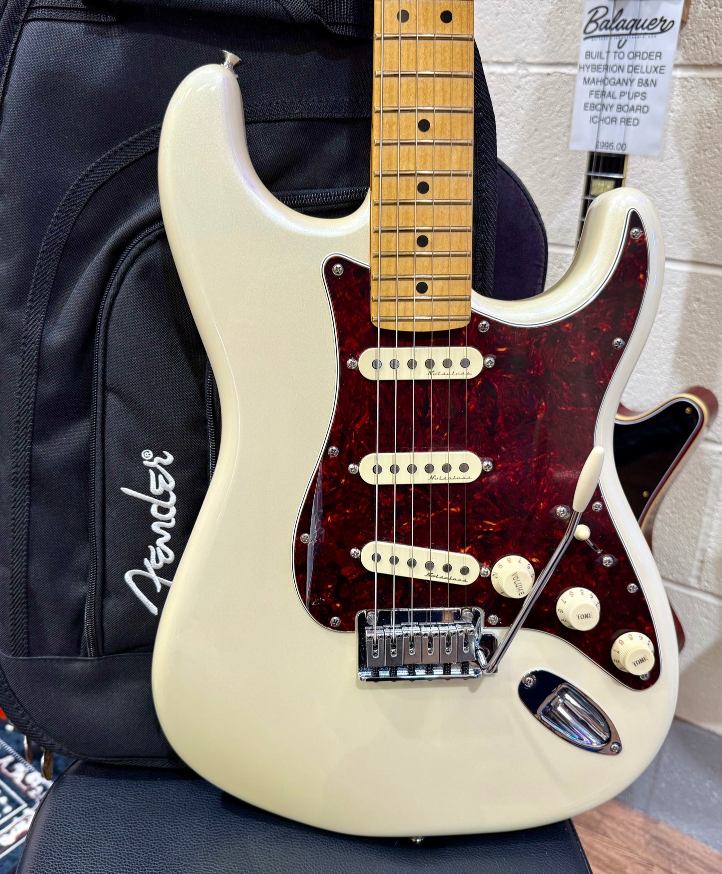 🌟2021 MINT🌟 Fender Player Plus Stratocaster~ Olympic Pearl White~ Push/Pull!