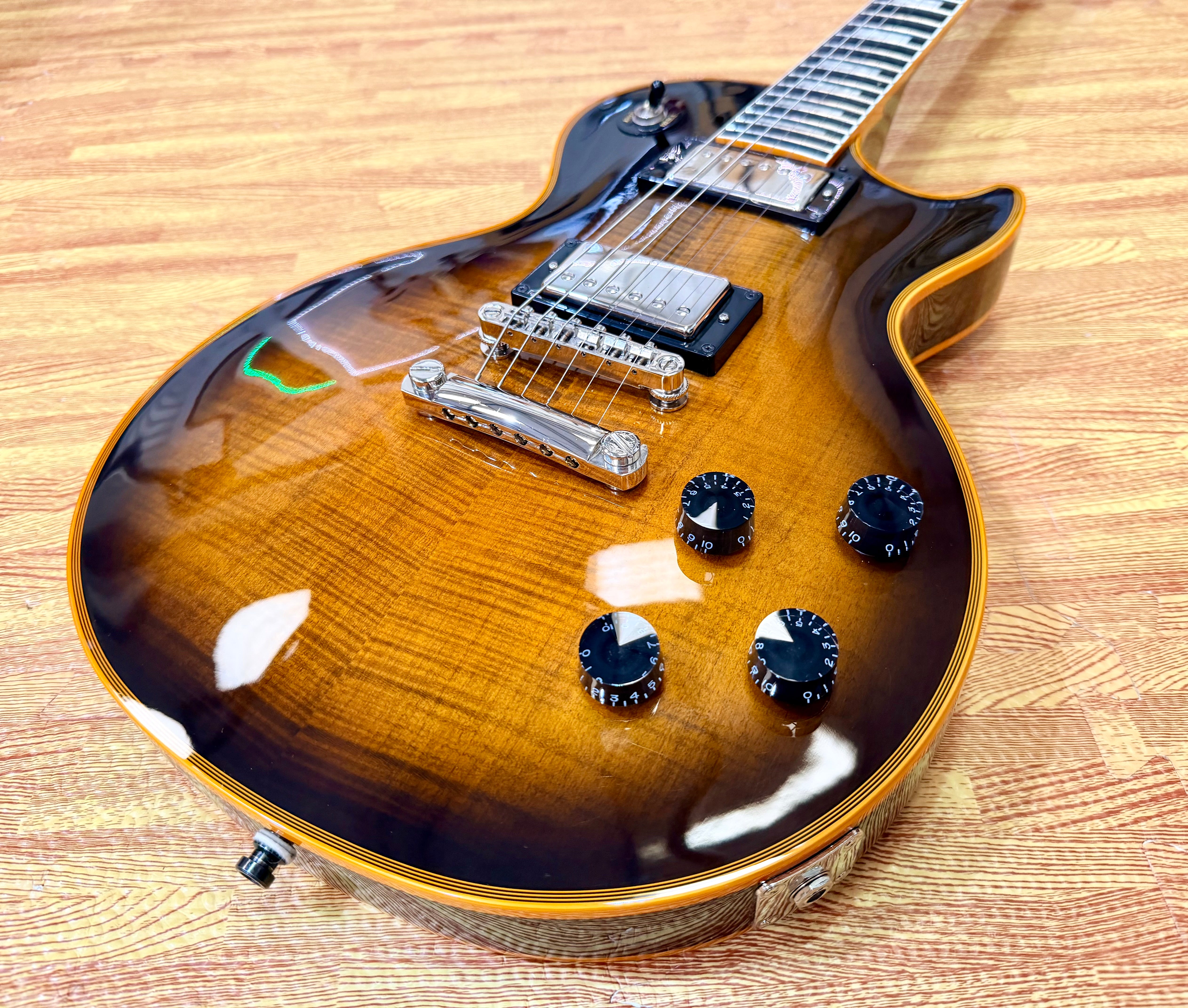 π₯2025π₯ Epiphone Les Paul Custom Widow Orange Burst~ Inspired by Gibson + Bag!
