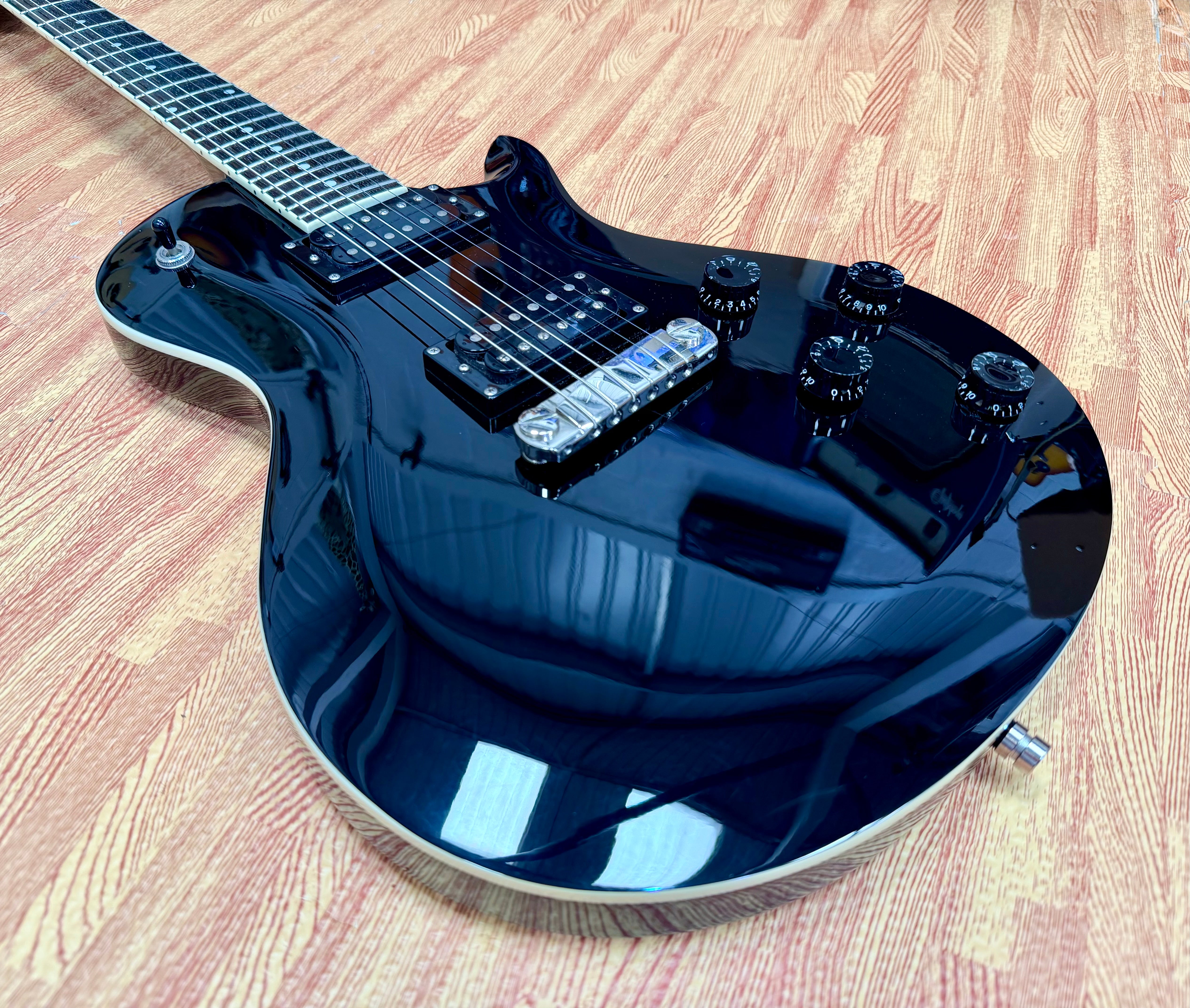 🔥2003🔥 PRS SE Tremonti ~ Korean Made Electric Guitar~ Black + GigBag!