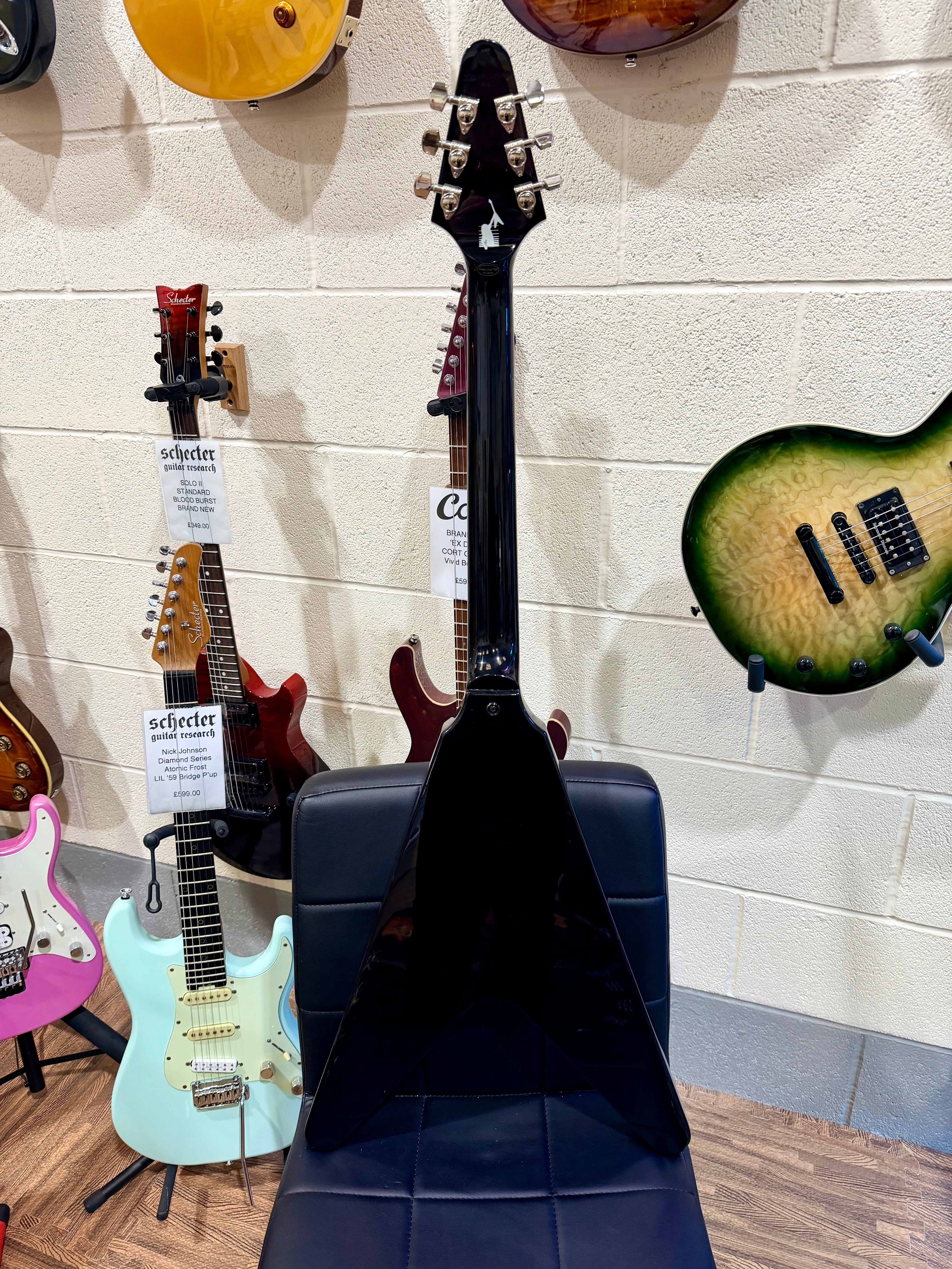 🔥MINT🔥 Epiphone Kirk Hammett 1979 Flying V Ebony~ Inspired By Gibson~ Hard Case