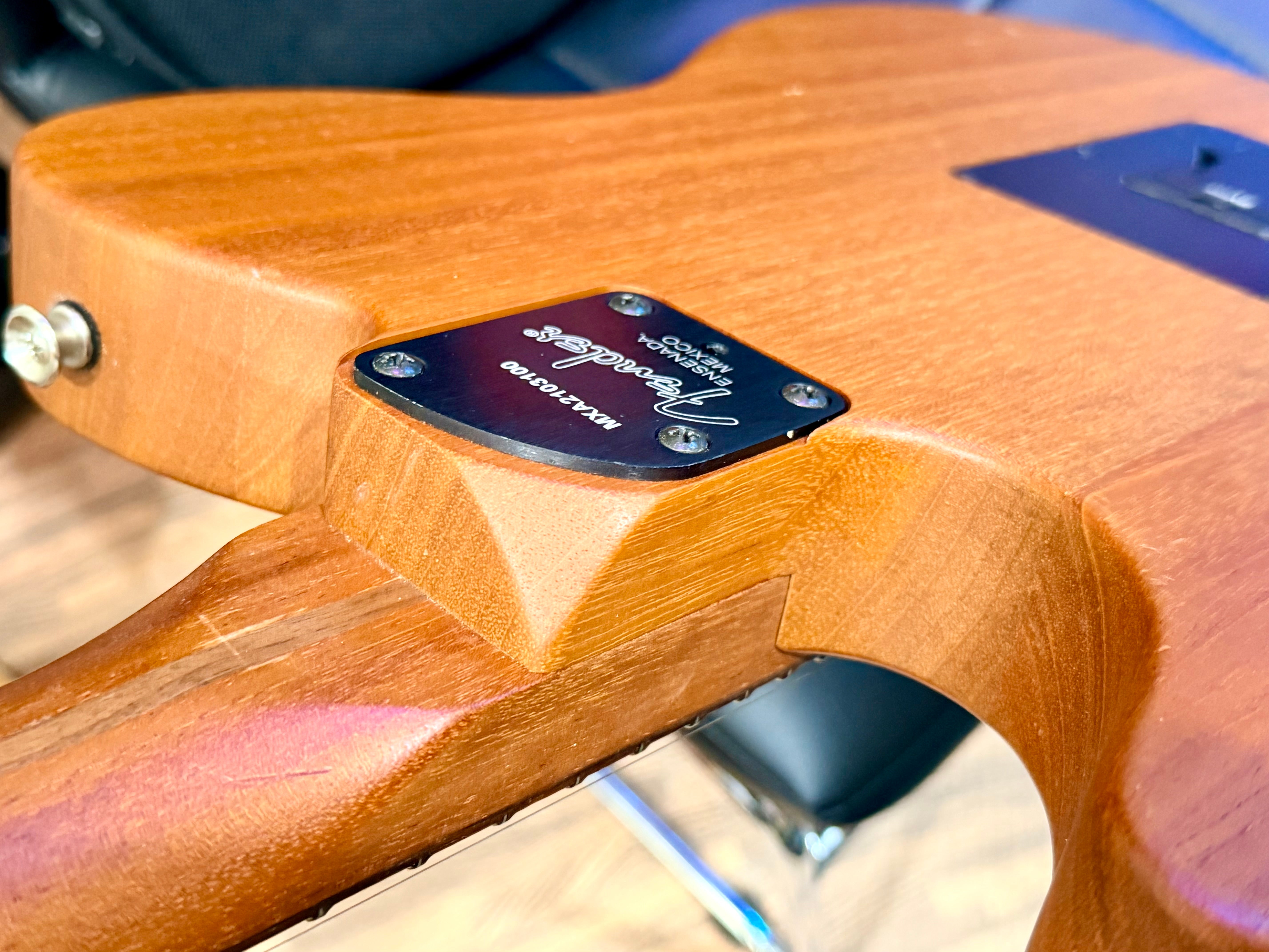 🌟2021🌟 Fender Acoustasonic Player Telecaster~ Butterscotch Aged Natural + Bag!