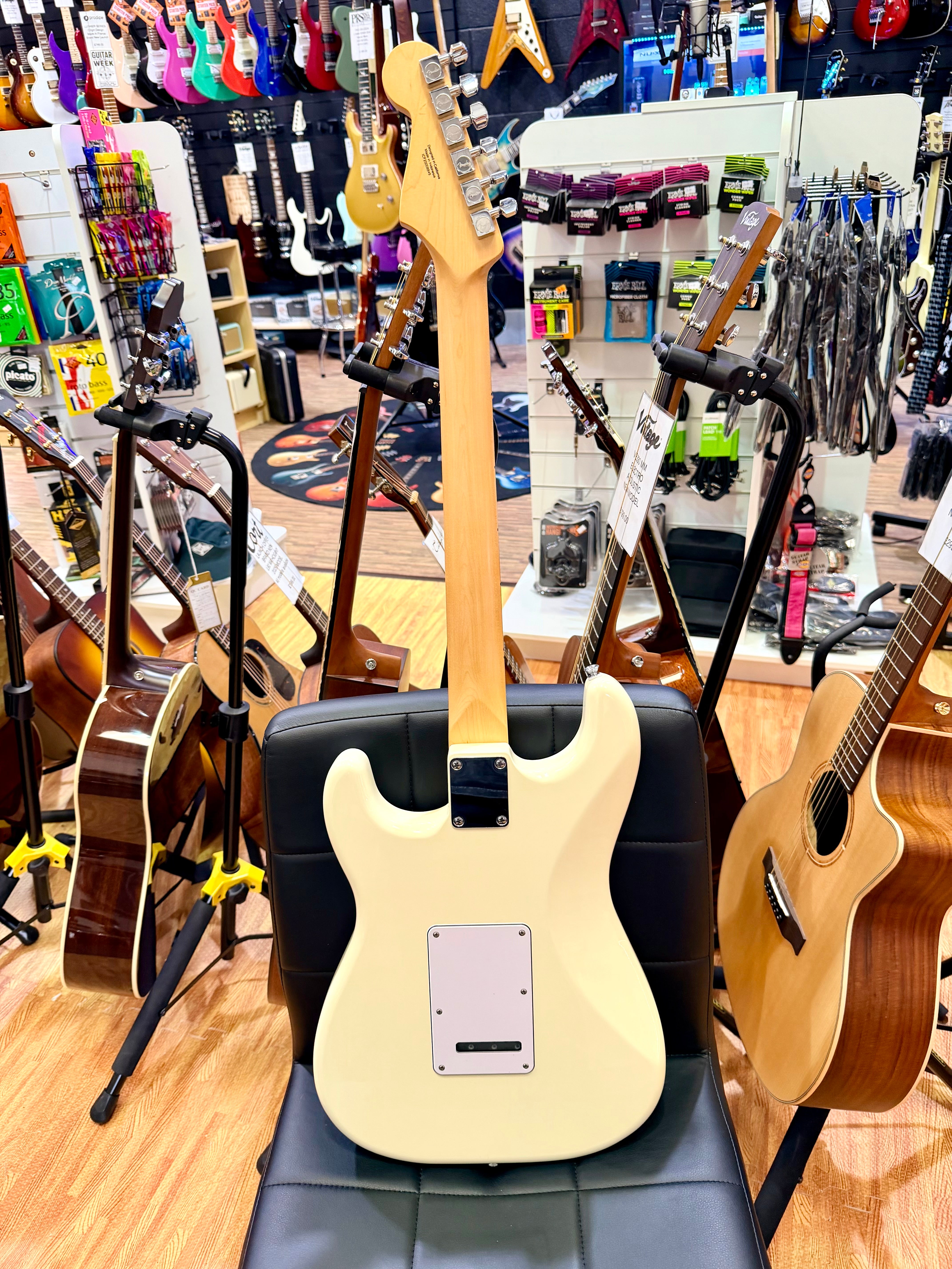 π2025π Fender Standard Stratocaster Electric Guitar~ Olympic White~ Maple Neck
