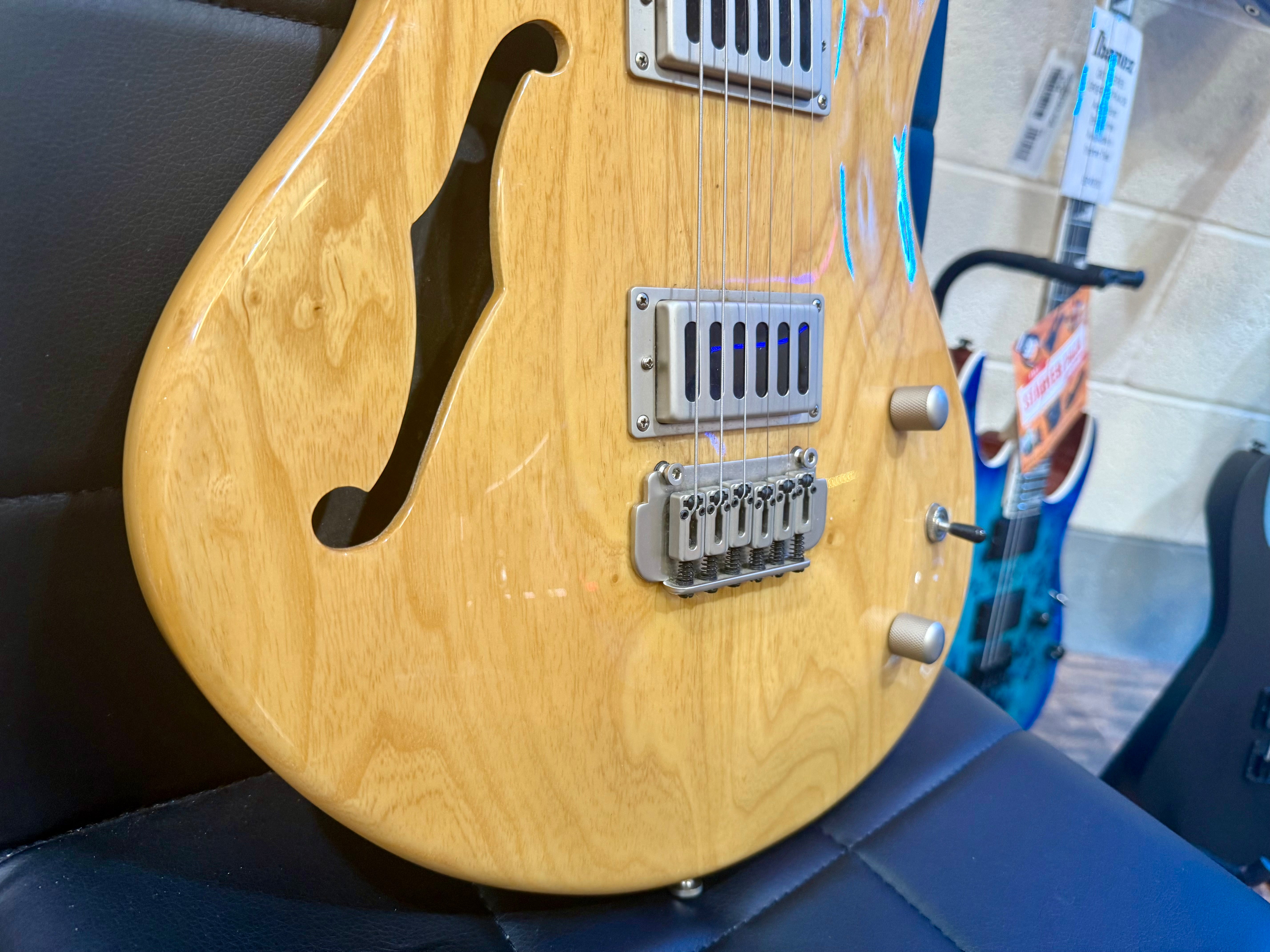 🌟KOREAN🌟 Shine SIL-410 F-Hole Electric Guitar~ Made In Korea~ Natural Gloss!