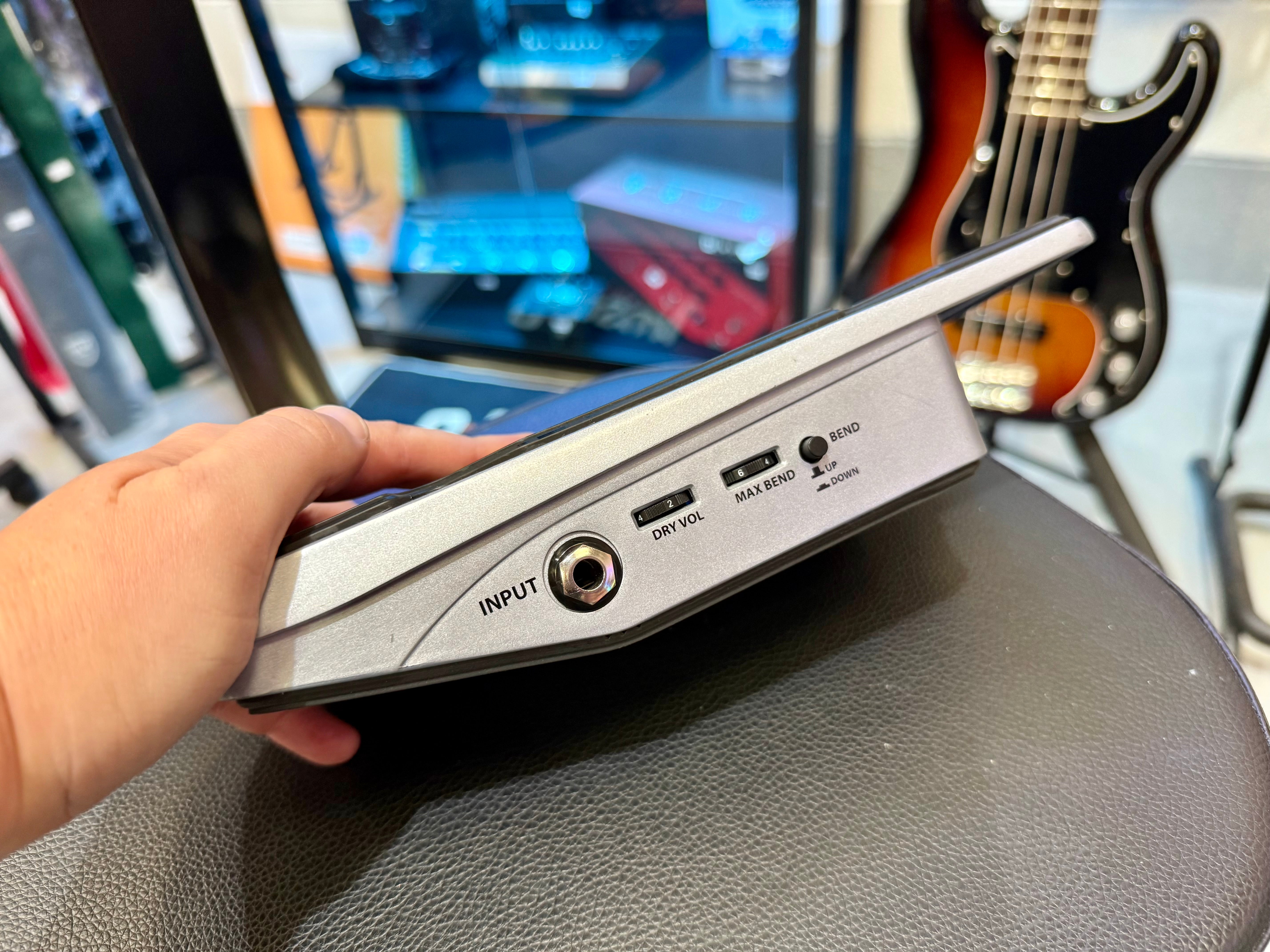 🎸 EHX Slammi Pedal~ Electro-Harmonix Pitch Shifter Guitar Effects Unit 🎸