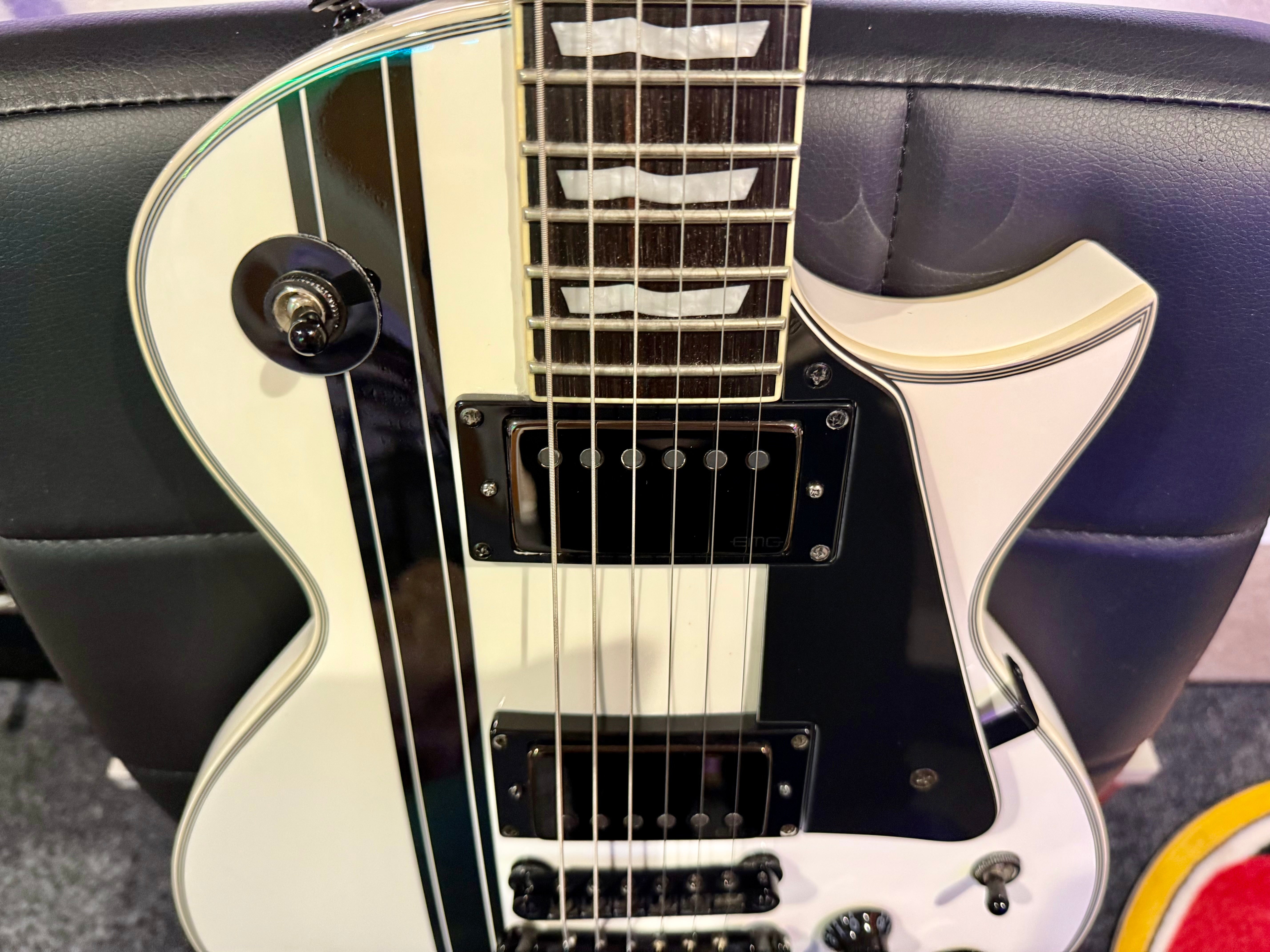 🔥MINT🔥 ESP LTD James Hetfield Iron Cross Signature~ Metallica~ Snow White~2018