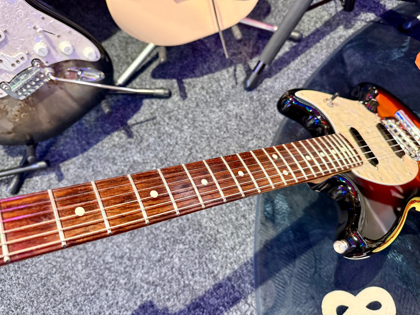 🔥2018 USA🔥 Fender American Performer Mustang~ 3-Color Sunburst~ Case & Docs!