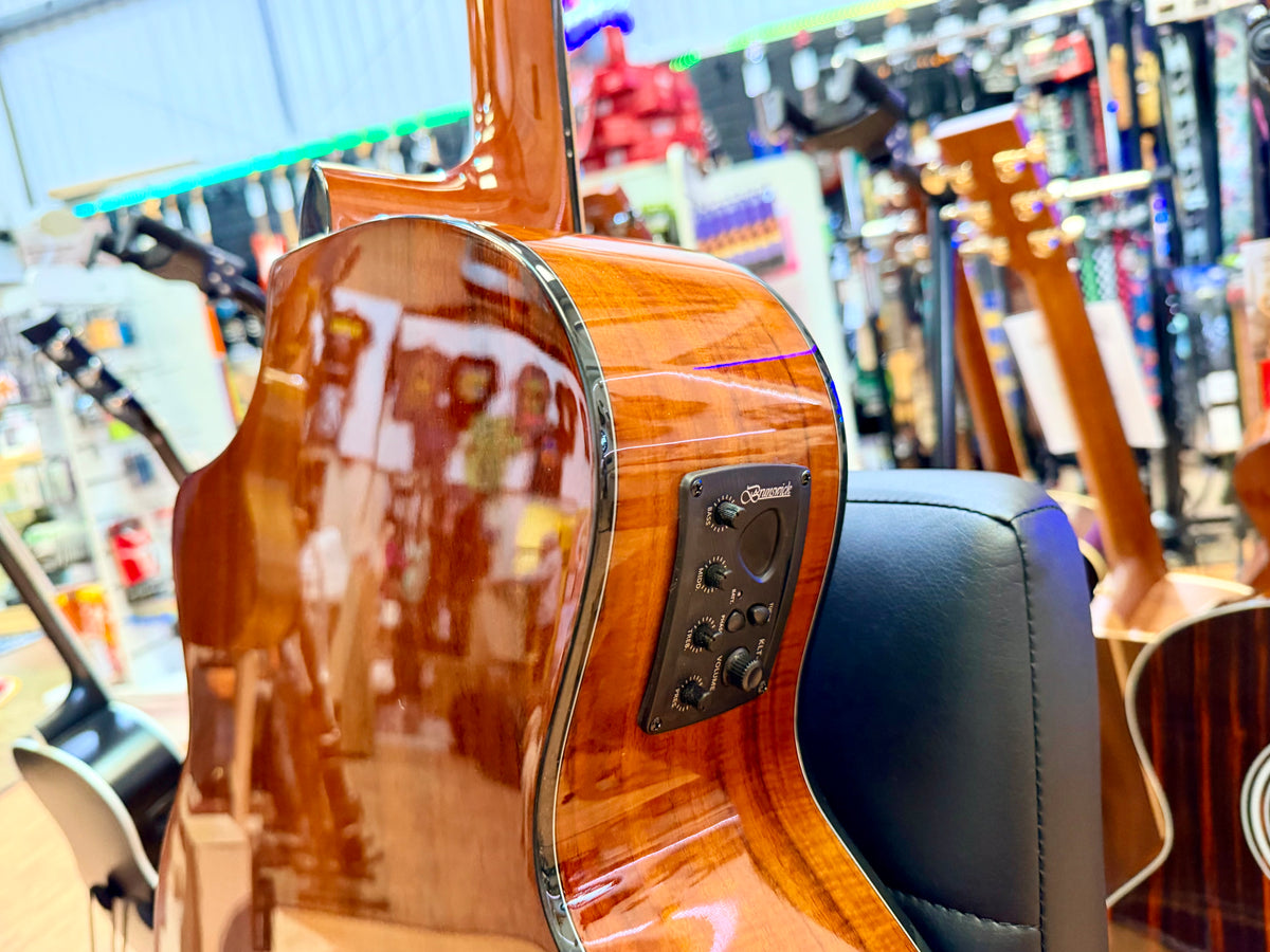 ✨NEW✨ Brunswick BTK60KO Koa Grand Auditorium Cutaway Electro Acoustic Guitar!