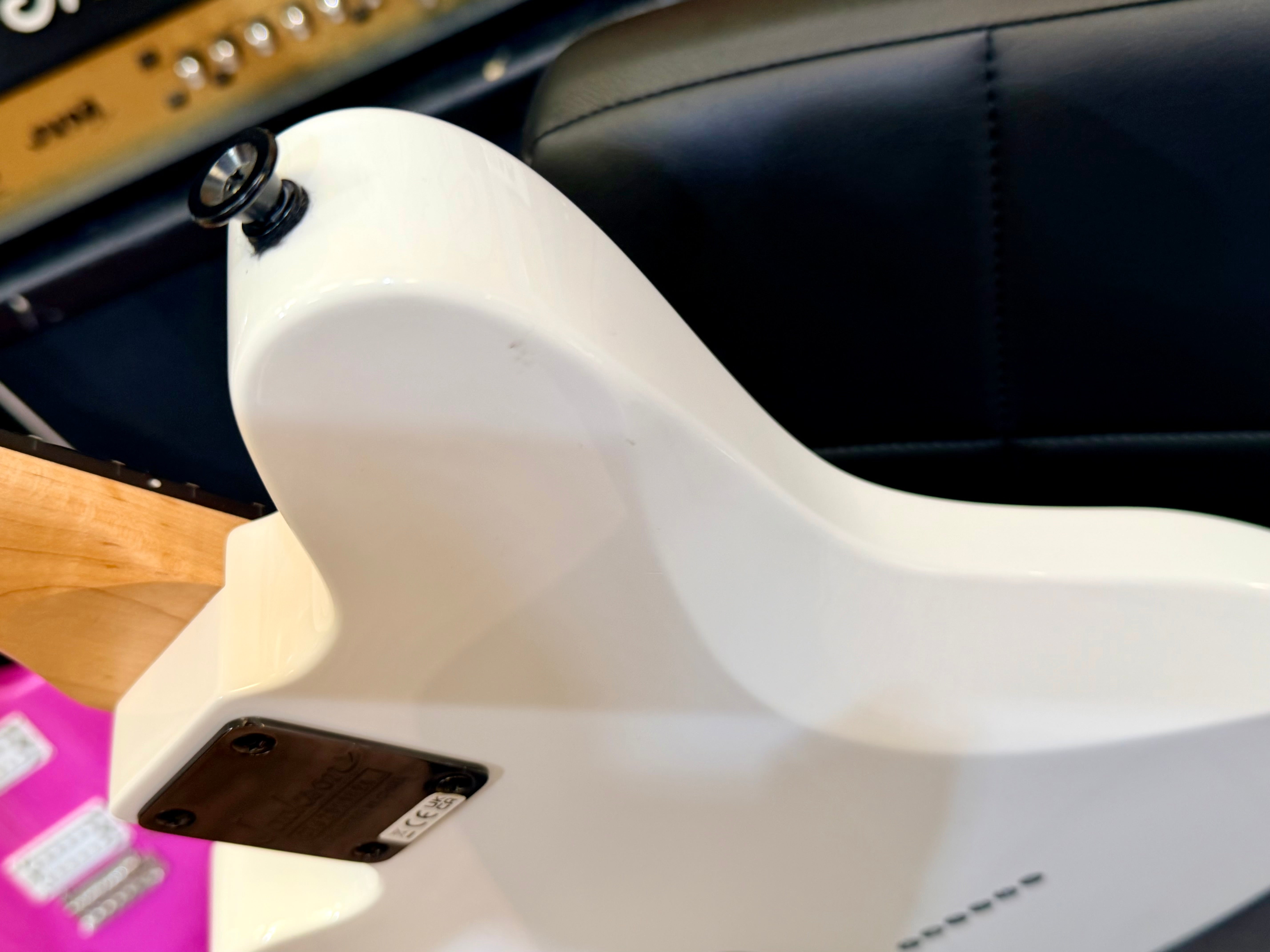✨EX-DEMO✨ Jackson JS Series Surfcaster JS22 HT Snow White Electric Guitar!