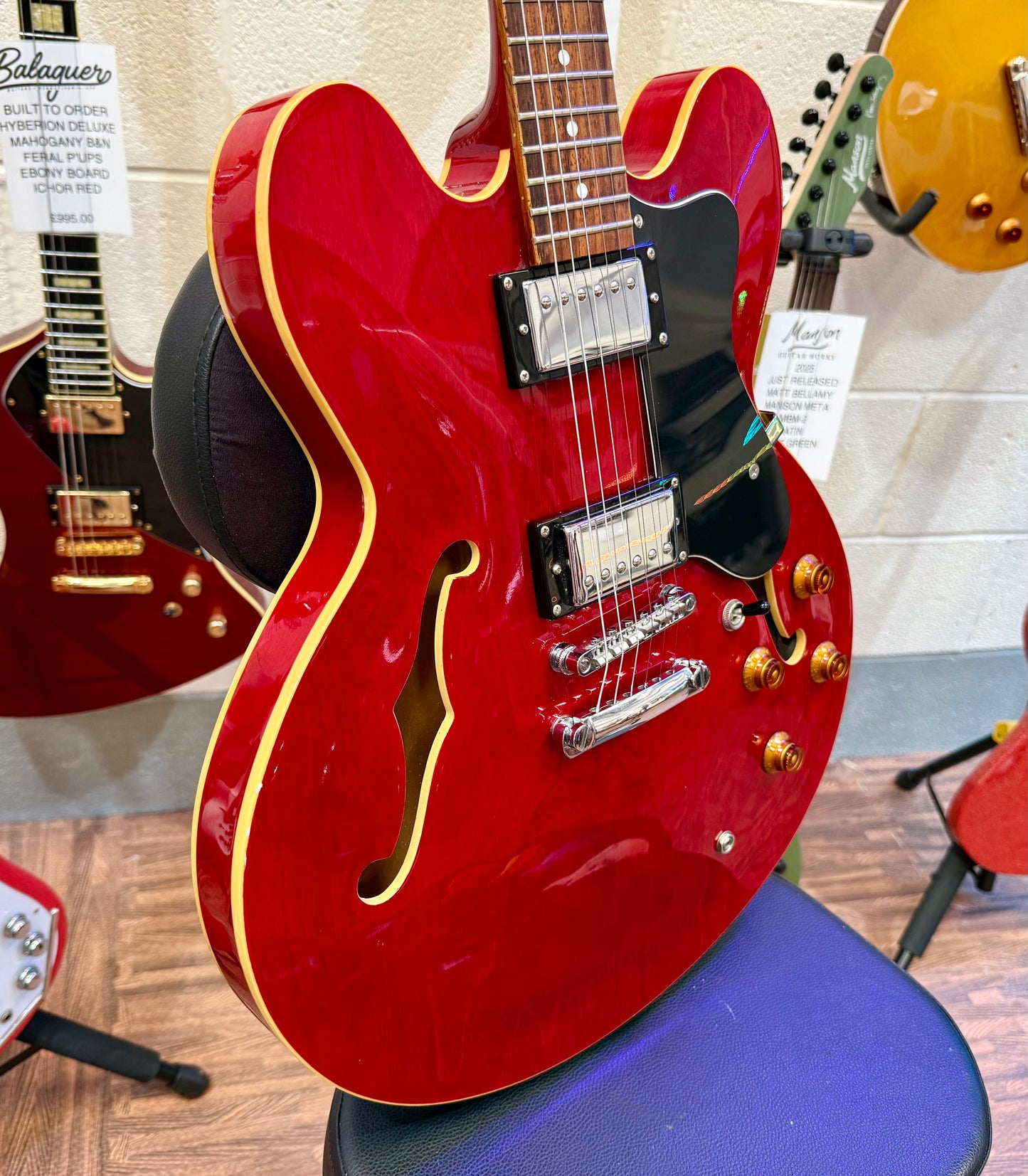 🎸LOVELY🎸 Tanglewood TH-502 CH~ Semi-Hollow Electric Guitar~ Cherry Red!