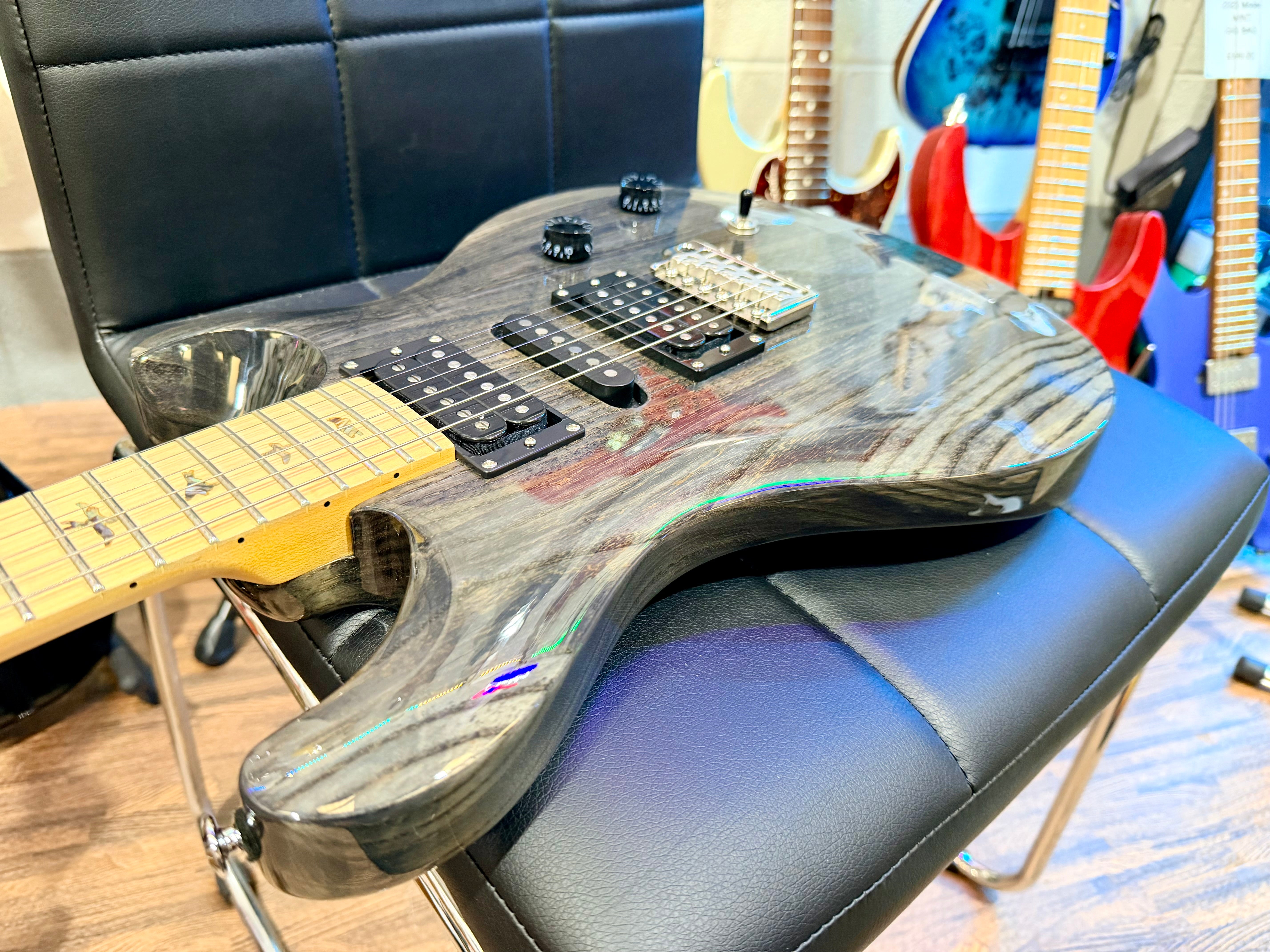 🌟MINT🌟PRS SE Specialty Swamp Ash Special~ Charcoal~ Maple Fretboard + Gig Bag!