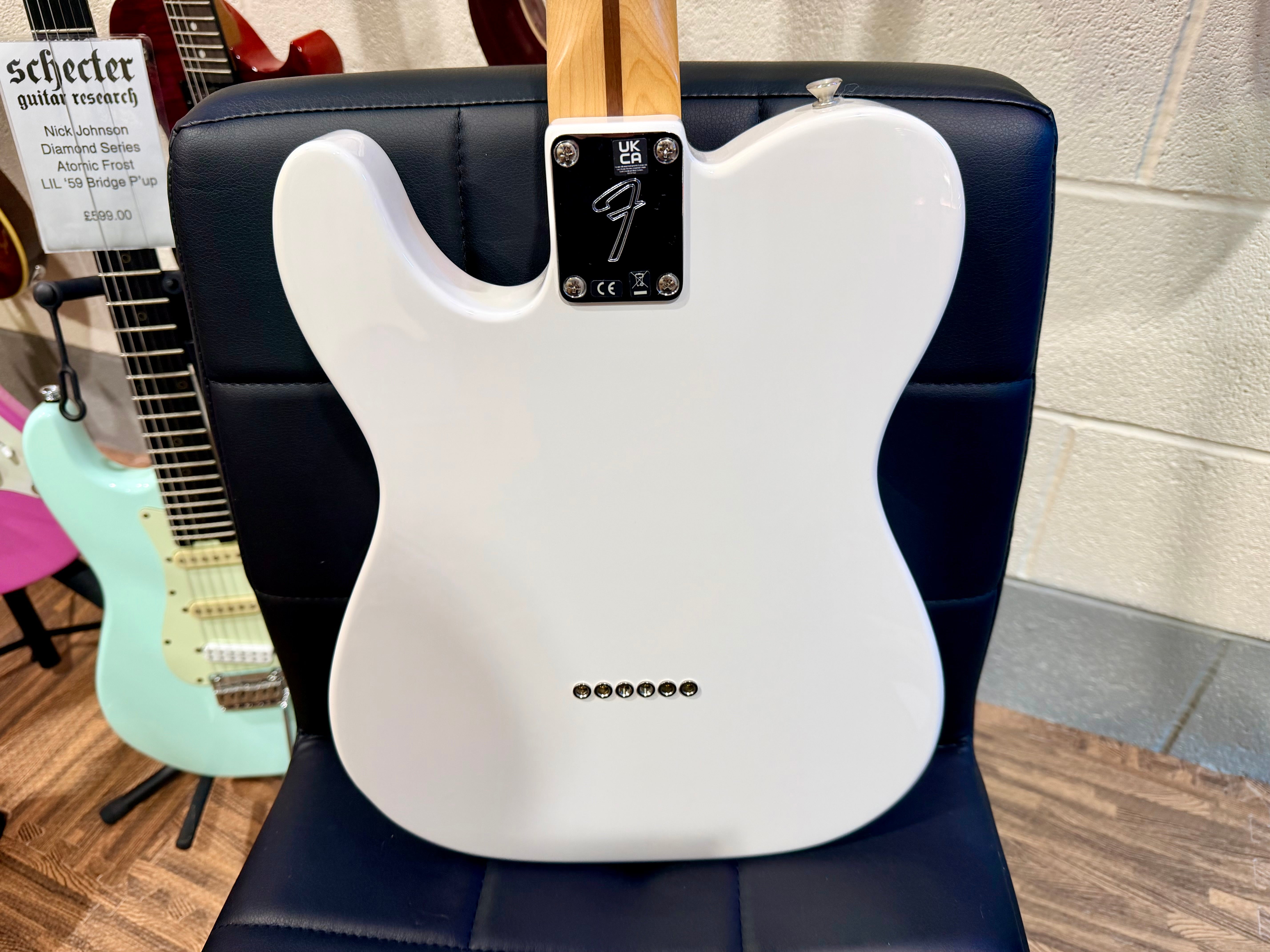🌟MINT 2021🌟 Fender Player Telecaster Pau Ferro~Polar White~ Mexican MIM Tele