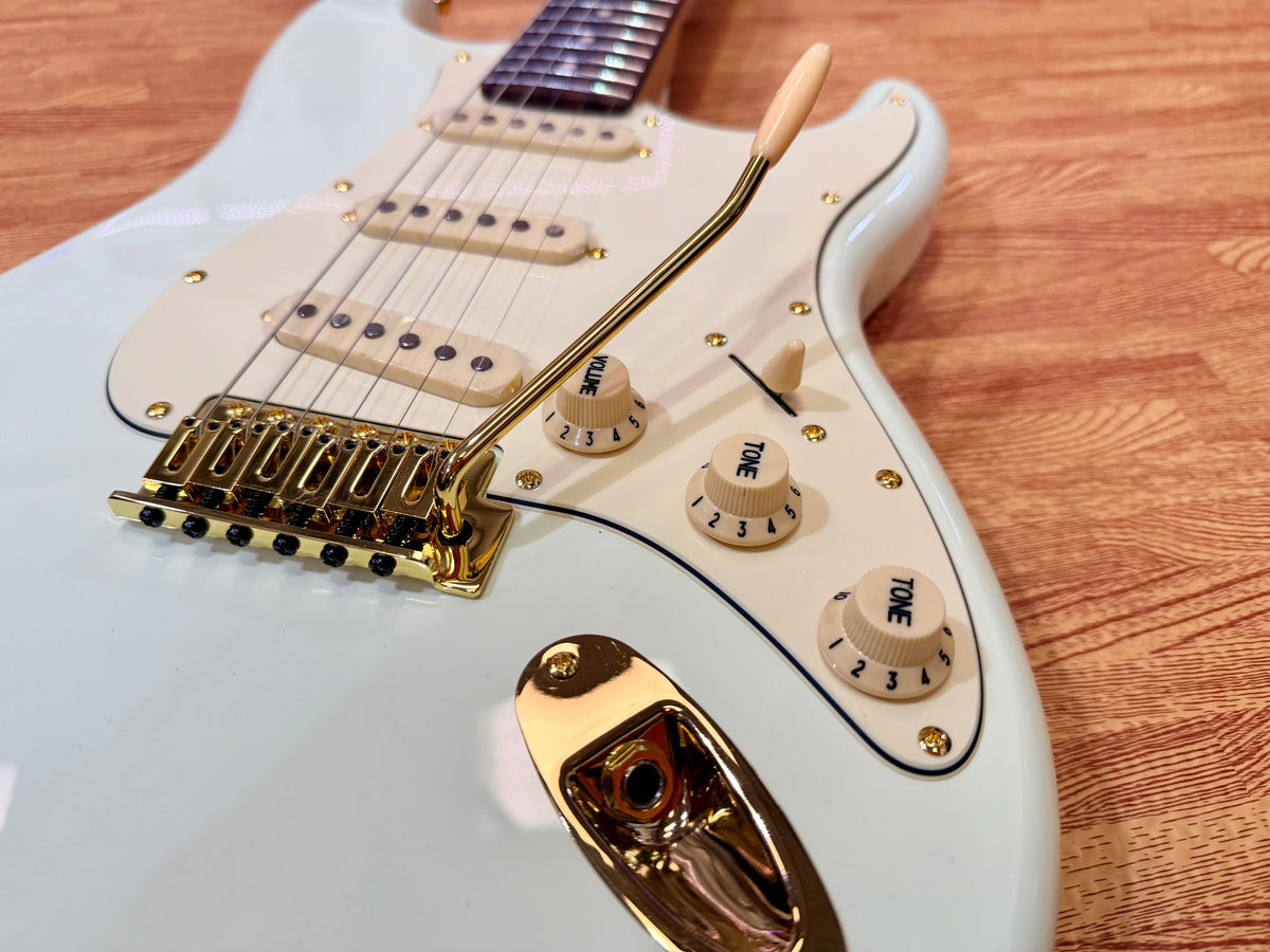 ⚡️NEW⚡️ Jet JS-380 OW Rosewood Electric Guitar~ Olympic White with Gold Hardware