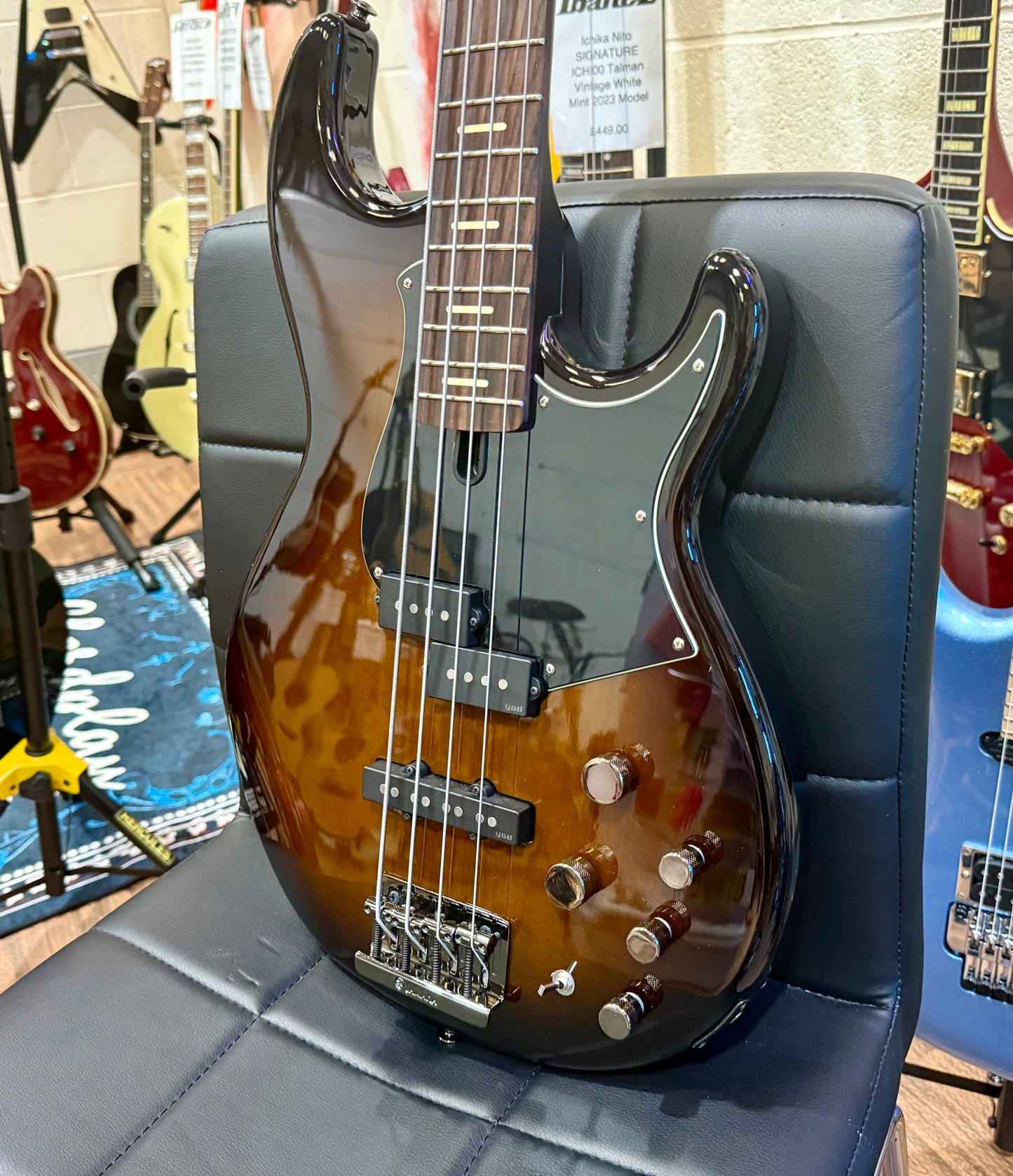 š„MINT 2022š„ Yamaha BB734A Active Bass Guitar~ Dark Coffee Sunburst + Hard Case