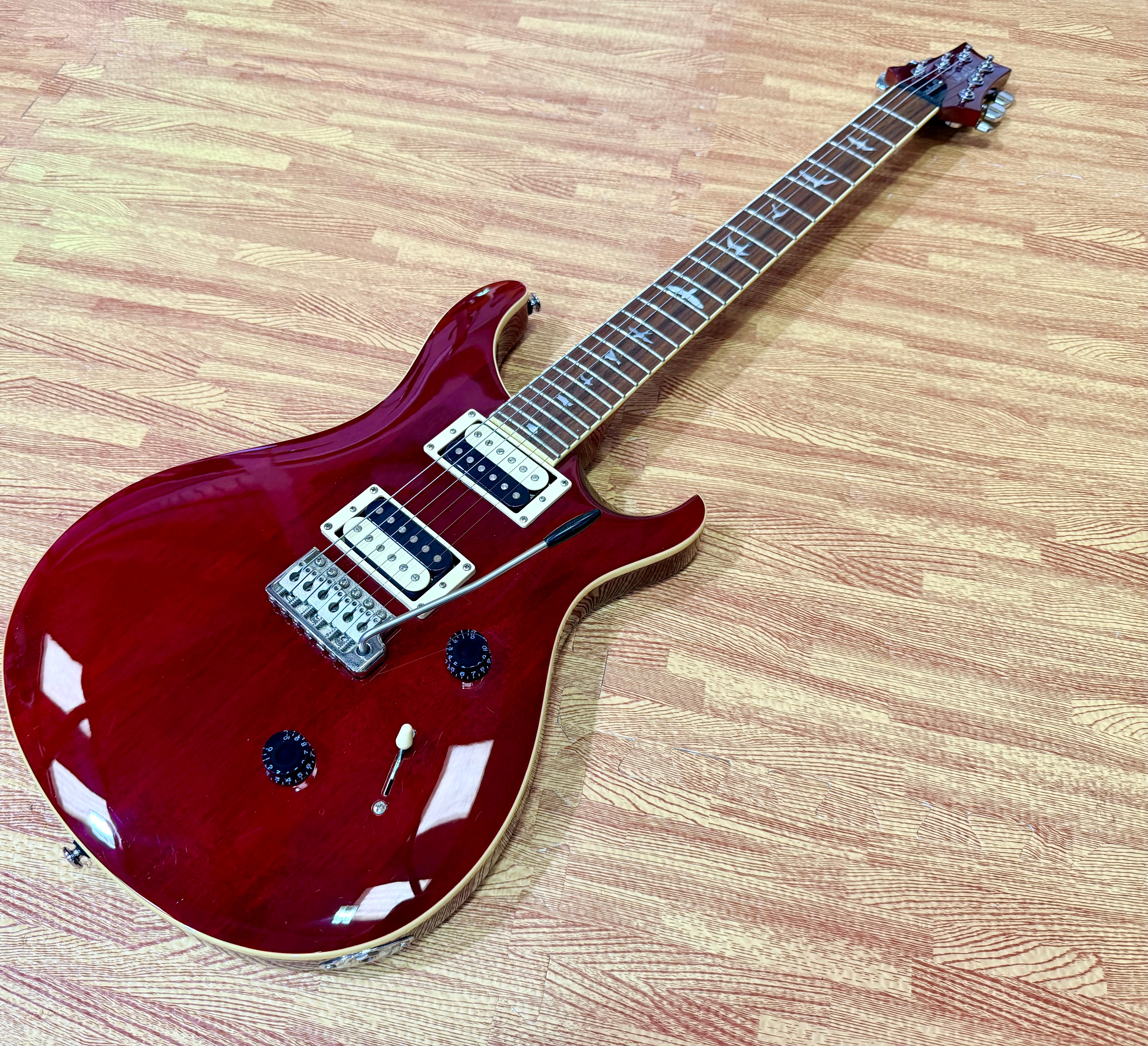 π2020π PRS SE Standard 24 Cherry Red Electric Guitar~ Excellent Condition!
