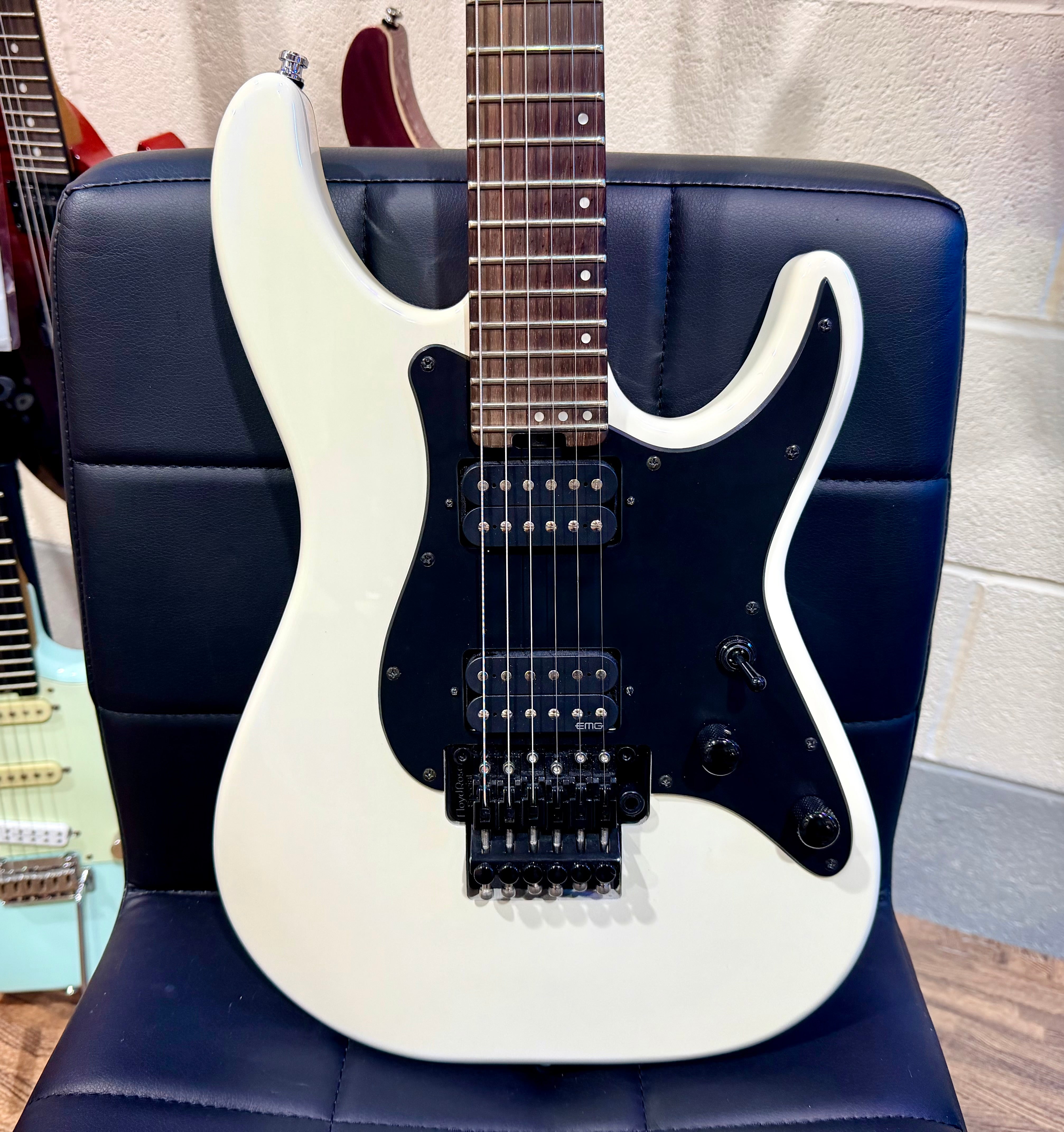 🔥2017🔥 Schecter Sun Valley Super Shredder FR~ Gloss White~ Floyd Rose!