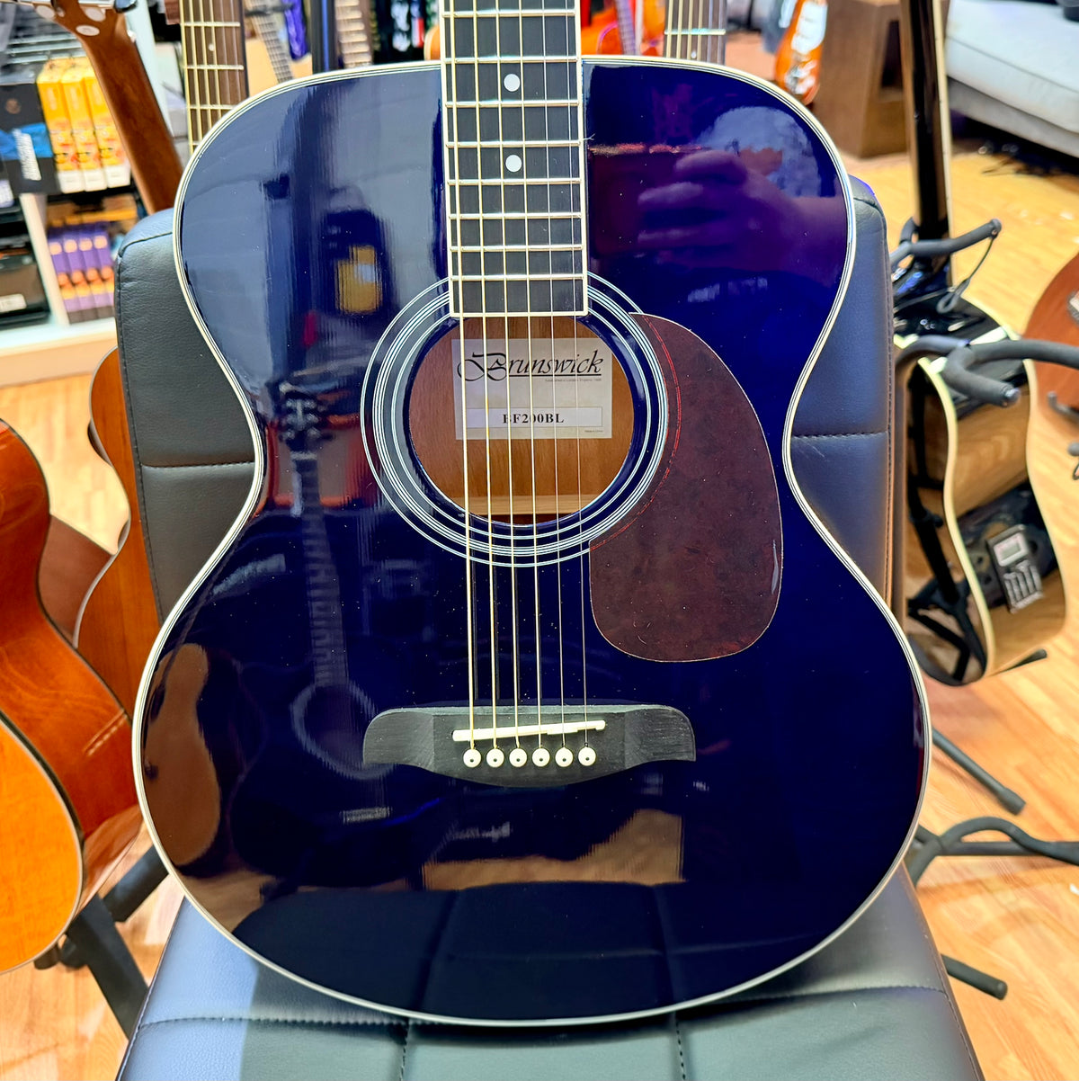 Brunswick BF200BL Mahogany Folk Acoustic Guitar~ Blue Gloss