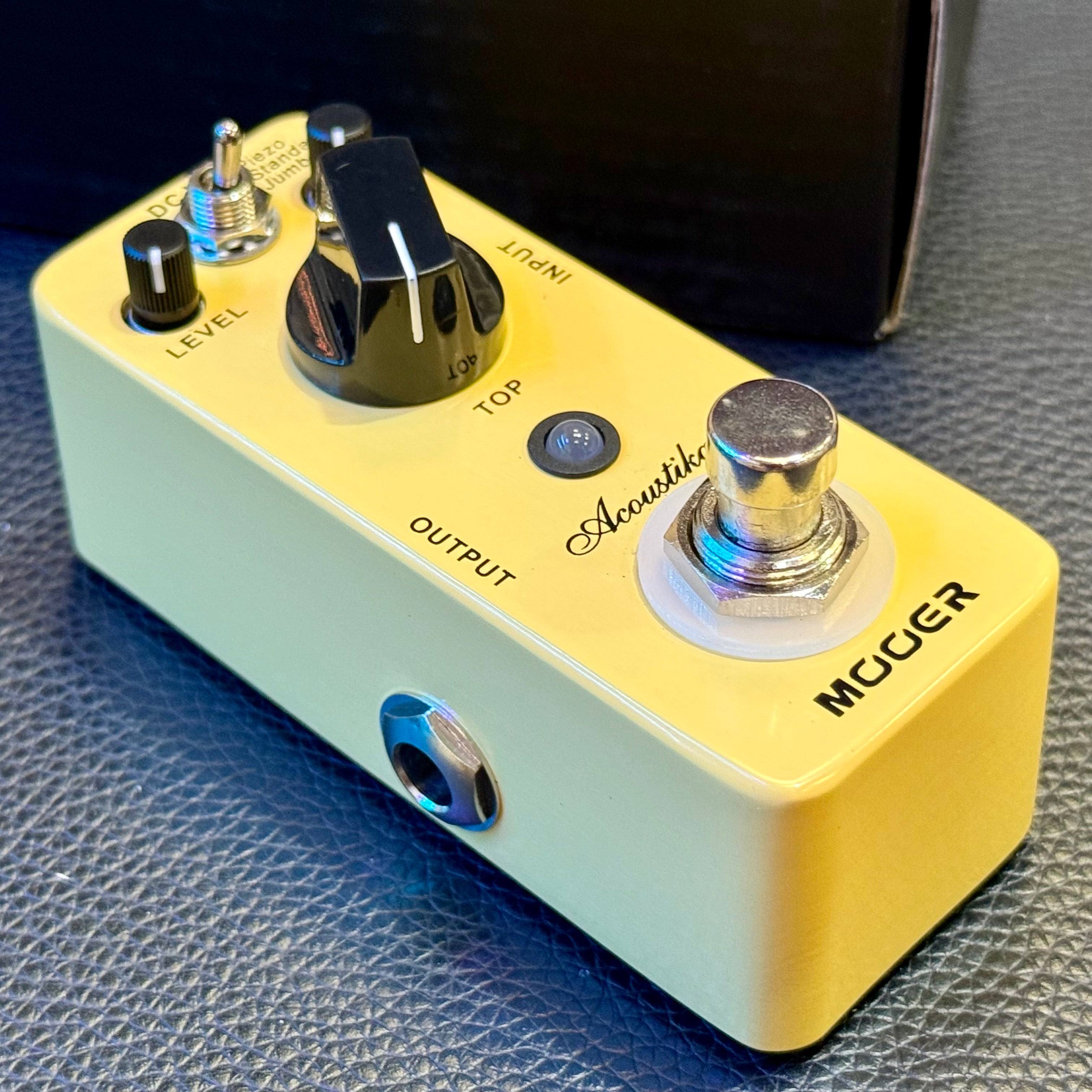 🎸NEW🎸 Mooer Micro Series Acoustikar~ Acoustic Guitar Simulator Effects Pedal!